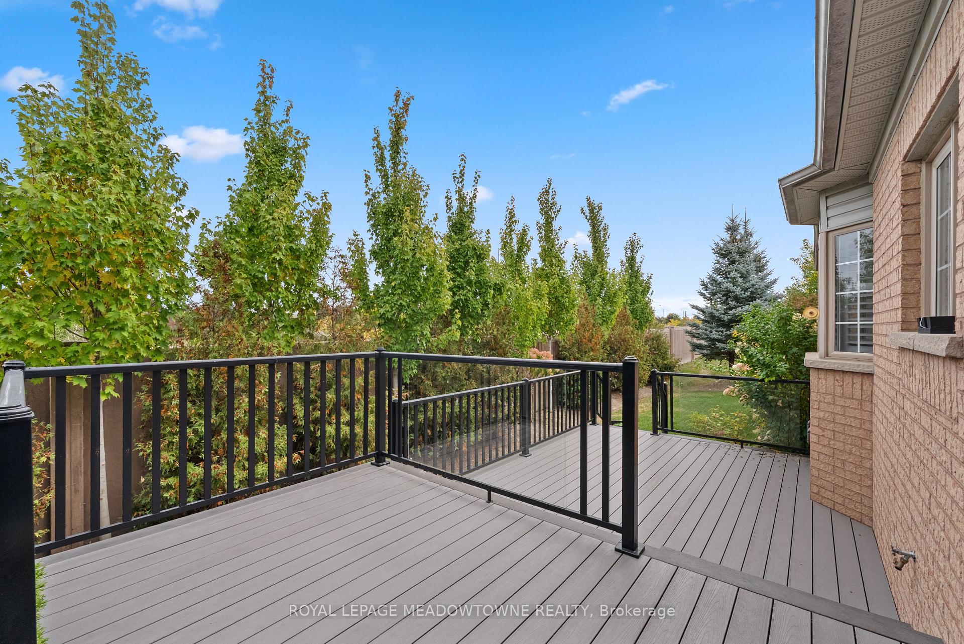 Photo 44 of 30 Orchard Park Gate, Brampton, Sandringham-Wellington — HOMEH