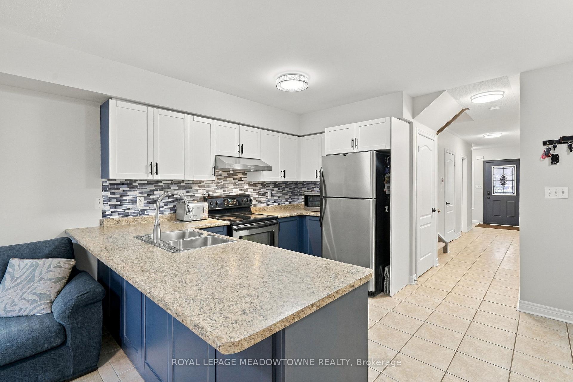 Photo 9 of 1196 Tupper Drive, Milton, Beaty — HOMEH