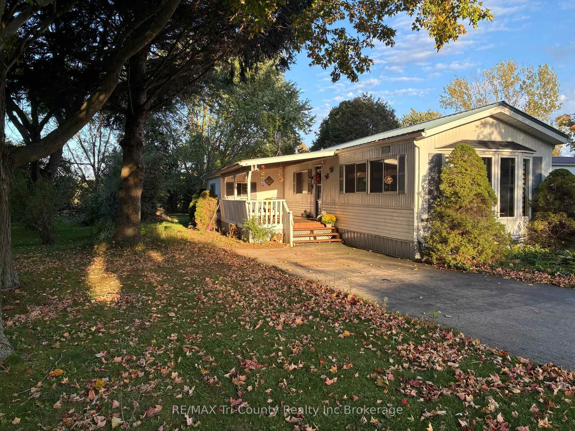 Photo 5 of Unit 22, 4899 Plank Road, Bayham, Rural Bayham — HOMEH