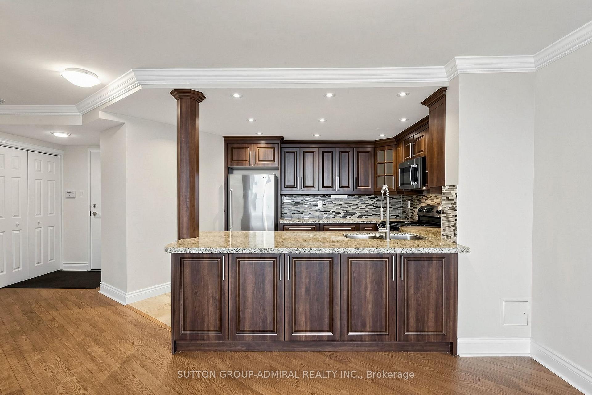 Photo 13 of Unit 806, 7460 Bathurst Street, Vaughan, Brownridge — HOMEH