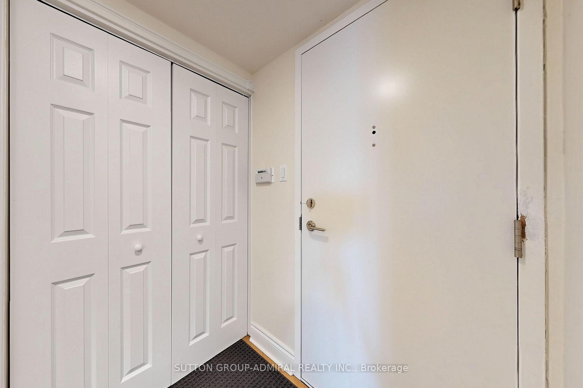 Photo 30 of Unit 806, 7460 Bathurst Street, Vaughan, Brownridge — HOMEH