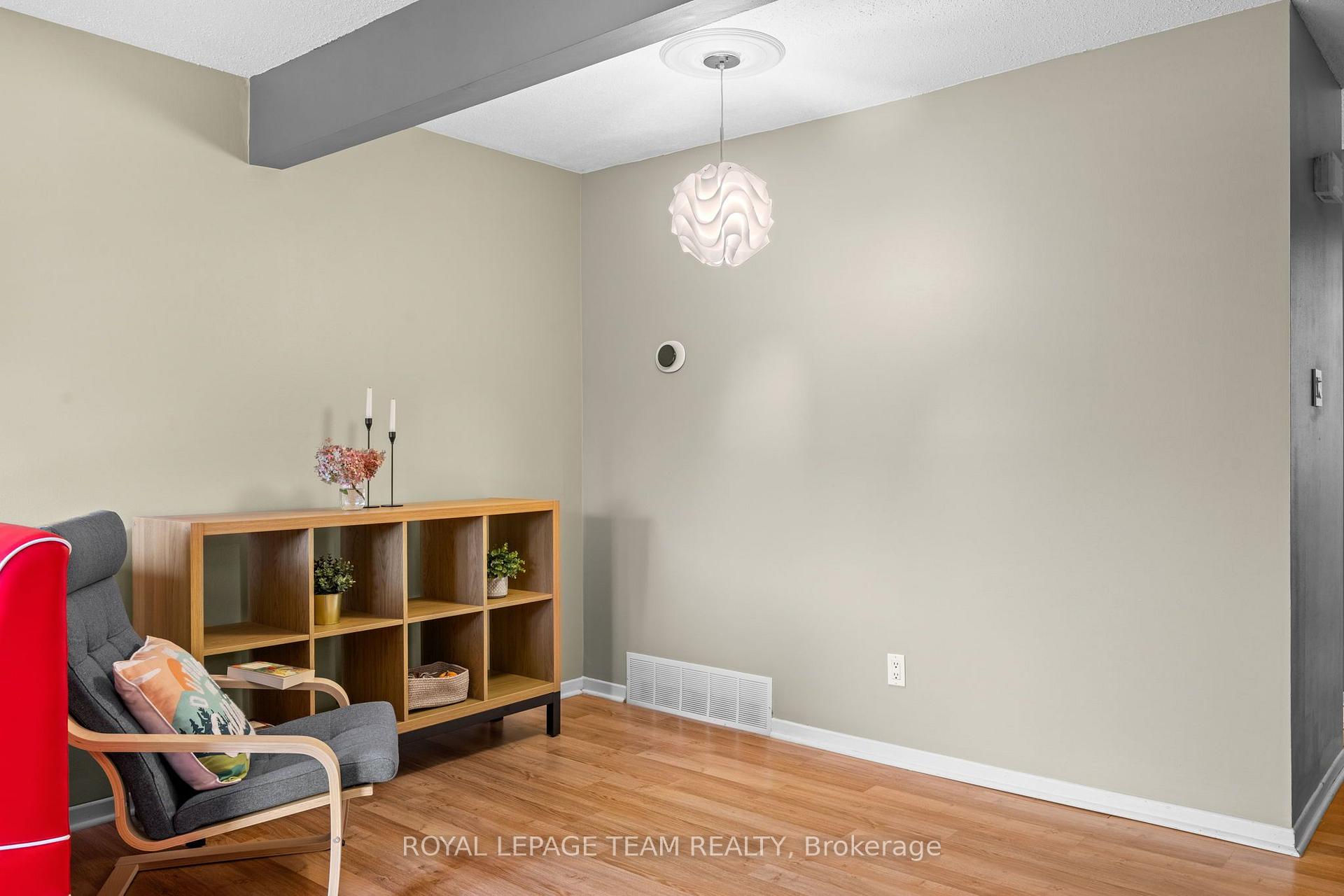 Photo 11 of 128 McClintock Way, Ottawa, Kanata - Katimavik — HOMEH