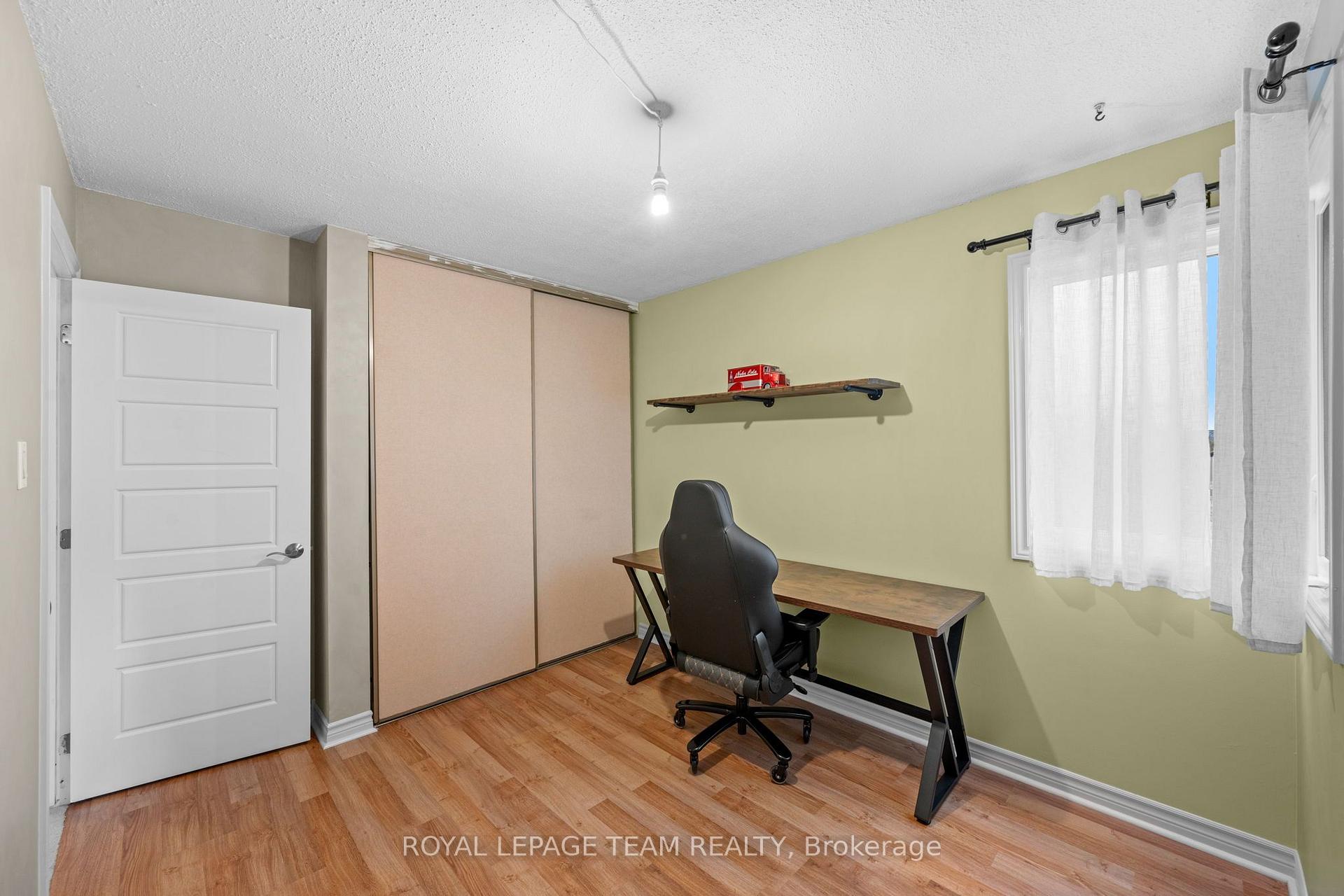 Photo 22 of 128 McClintock Way, Ottawa, Kanata - Katimavik — HOMEH