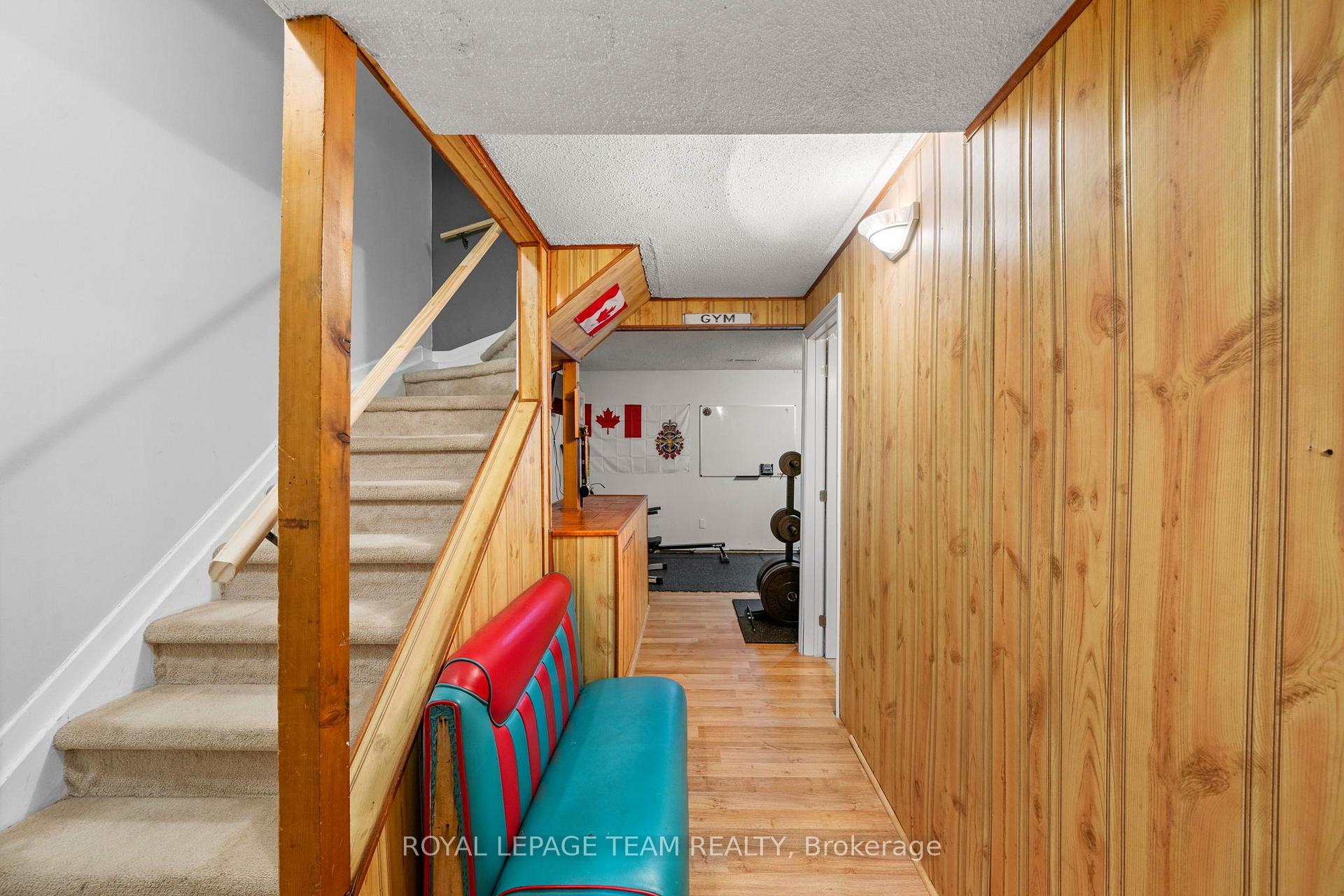 Photo 25 of 128 McClintock Way, Ottawa, Kanata - Katimavik — HOMEH