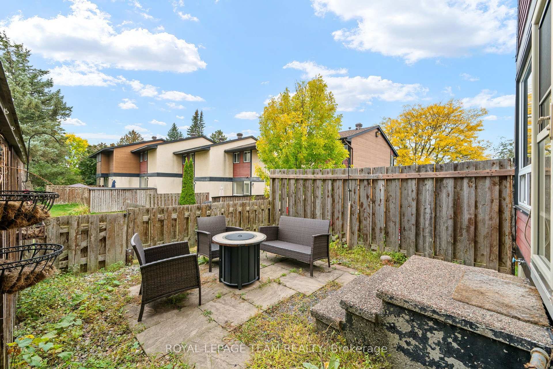 Photo 31 of 128 McClintock Way, Ottawa, Kanata - Katimavik — HOMEH