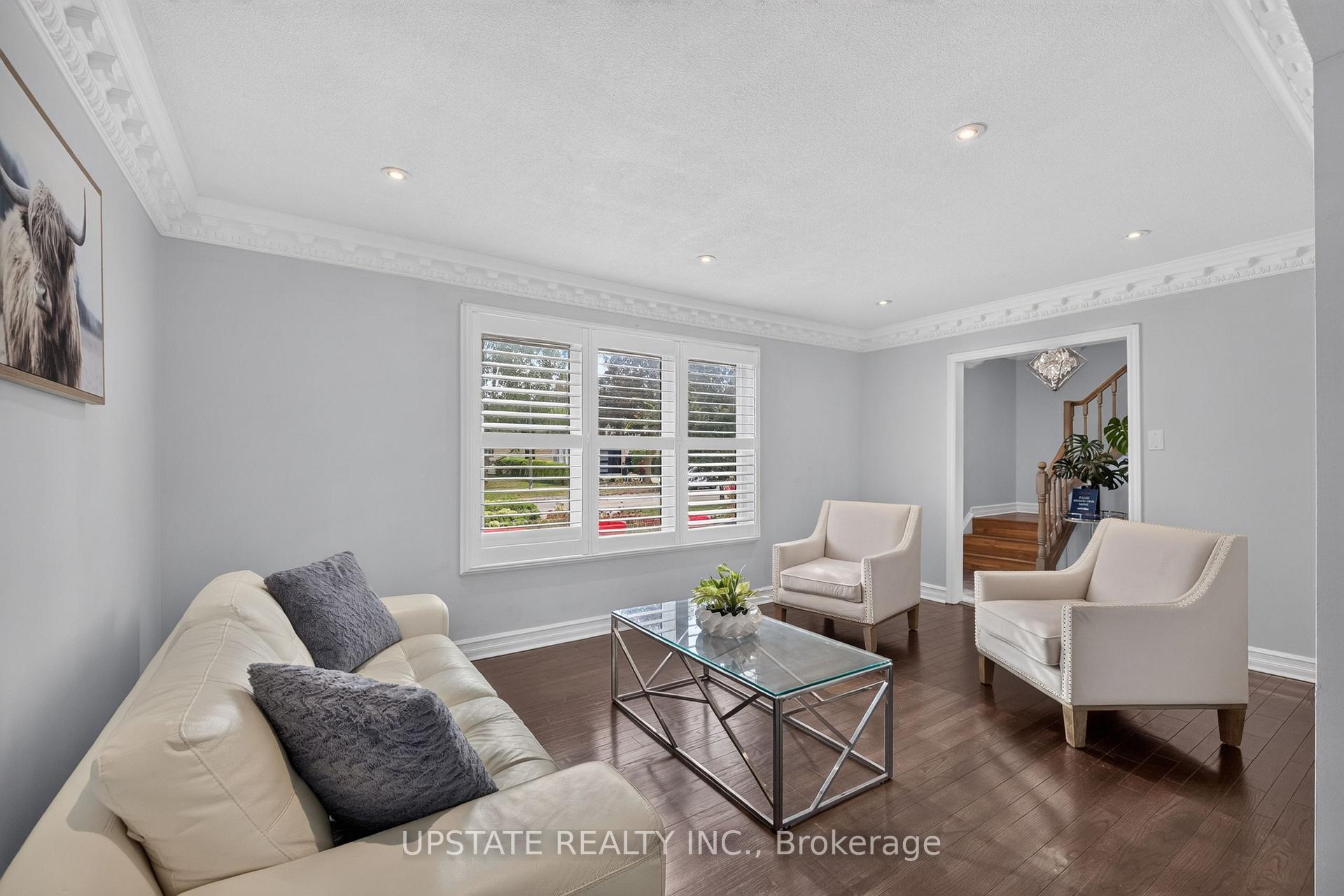 Photo 6 of 221 Cedarwoods Crescent, Kitchener, Vanier - Kitchener — HOMEH