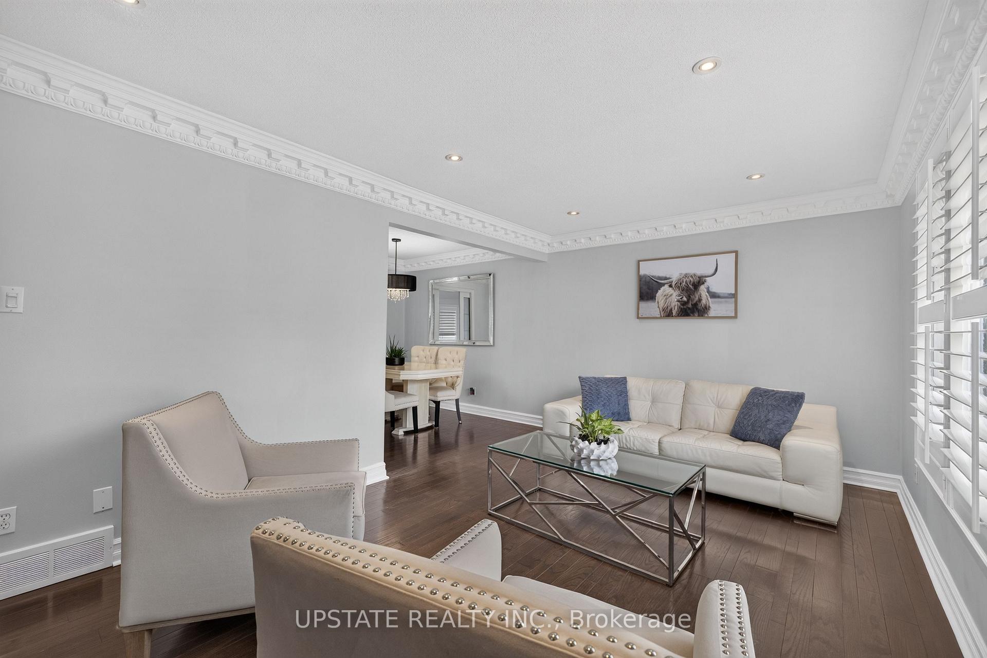 Photo 8 of 221 Cedarwoods Crescent, Kitchener, Vanier - Kitchener — HOMEH