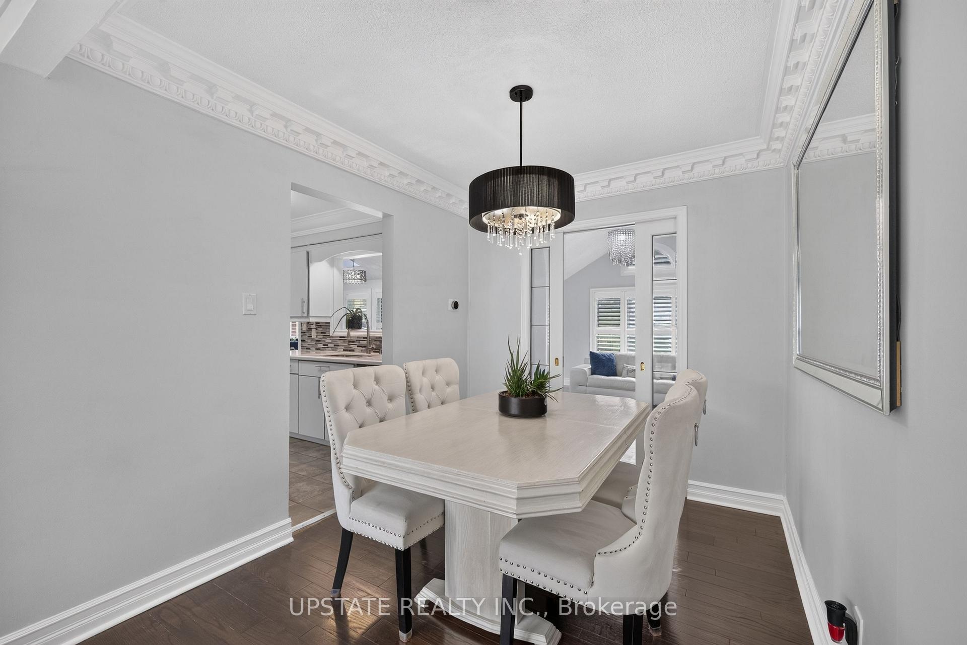 Photo 20 of 221 Cedarwoods Crescent, Kitchener, Vanier - Kitchener — HOMEH