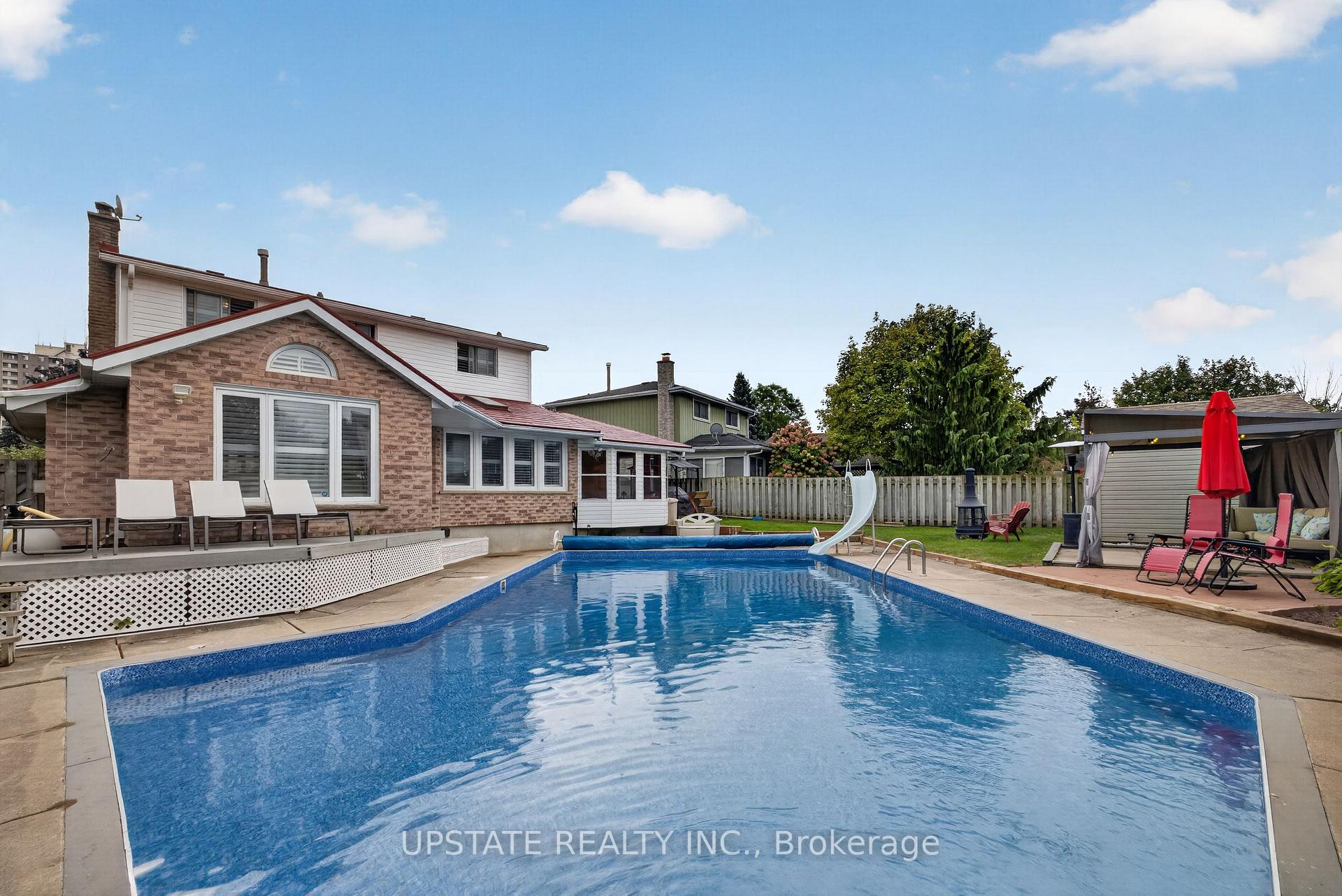 Photo 34 of 221 Cedarwoods Crescent, Kitchener, Vanier - Kitchener — HOMEH