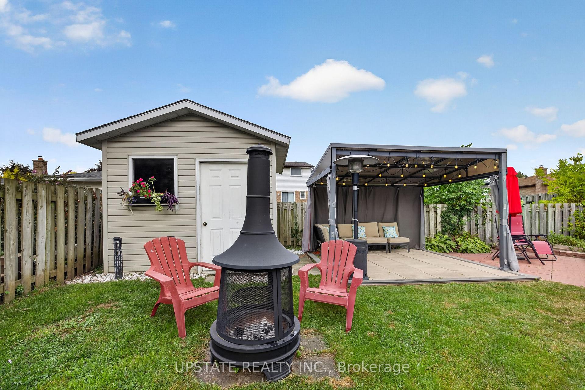 Photo 35 of 221 Cedarwoods Crescent, Kitchener, Vanier - Kitchener — HOMEH