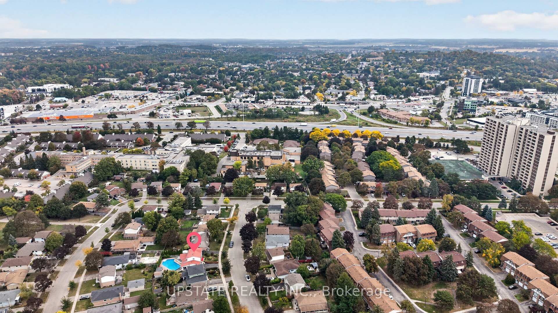 Photo 42 of 221 Cedarwoods Crescent, Kitchener, Vanier - Kitchener — HOMEH