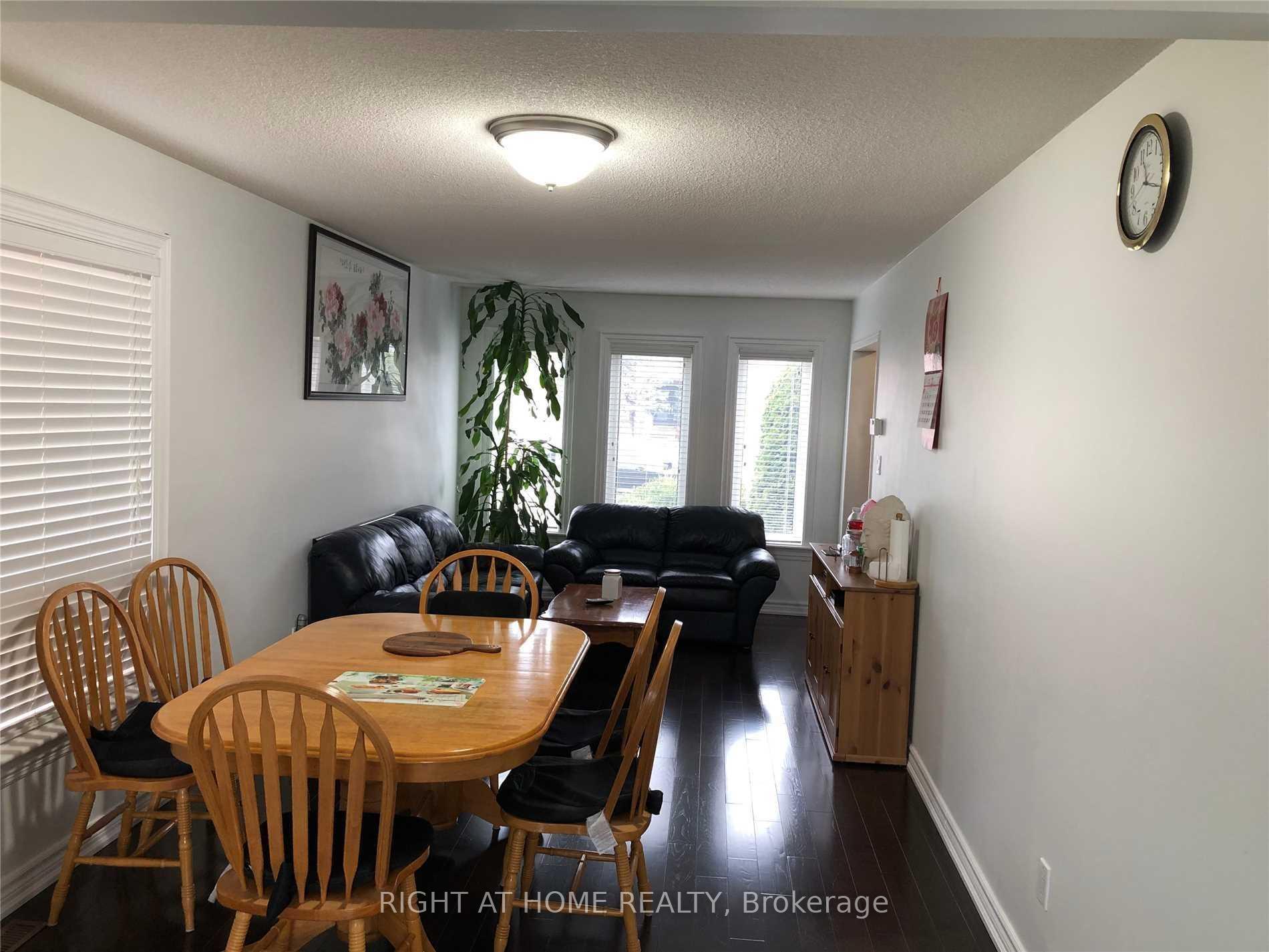 Photo 4 of 5590 Loonlake Avenue, Mississauga, East Credit — HOMEH