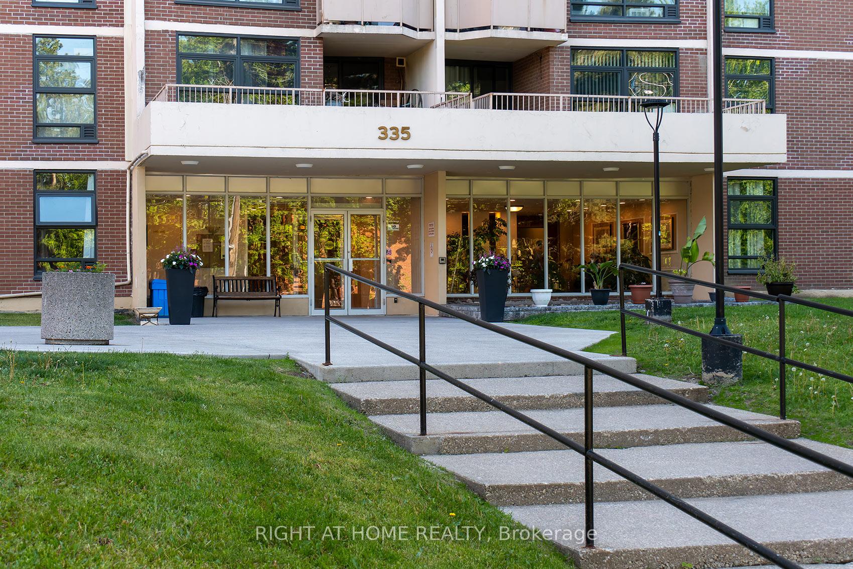 Photo 3 of Unit 608, 335 Driftwood Avenue, North York, Black Creek — HOMEH