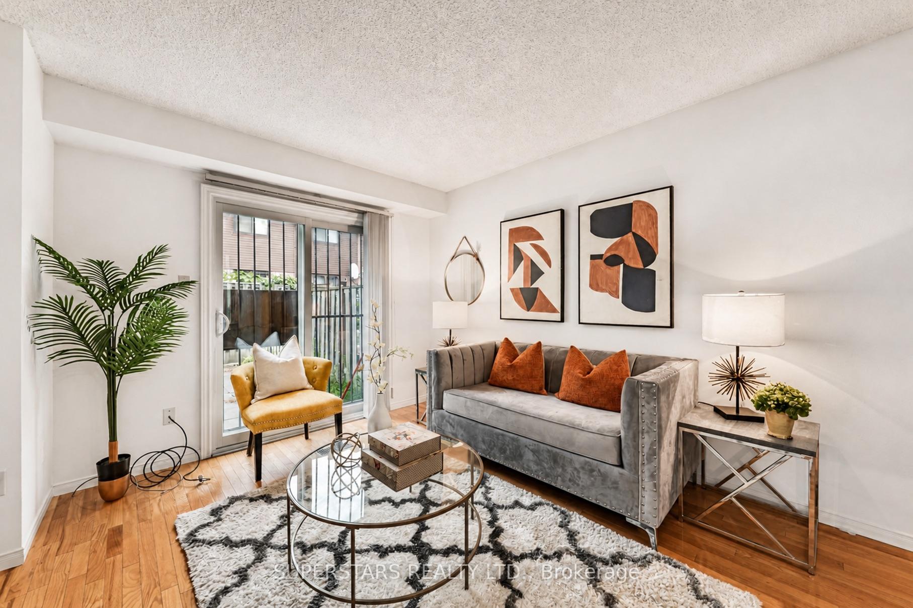 Photo 3 of Unit 10, 275 Broadview Avenue, Toronto, South Riverdale — HOMEH