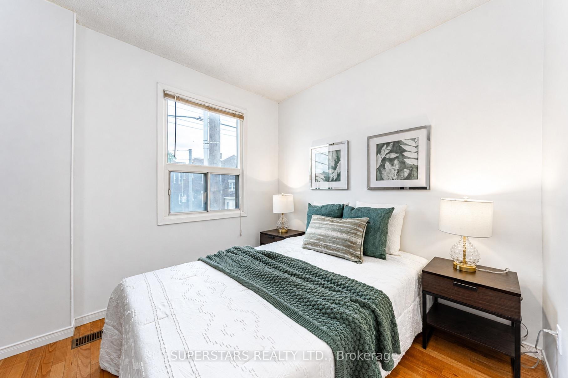 Photo 8 of Unit 10, 275 Broadview Avenue, Toronto, South Riverdale — HOMEH