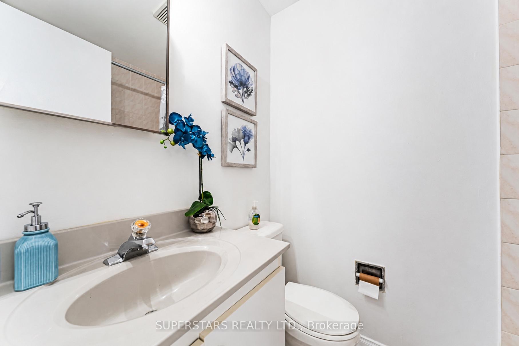 Photo 17 of Unit 10, 275 Broadview Avenue, Toronto, South Riverdale — HOMEH