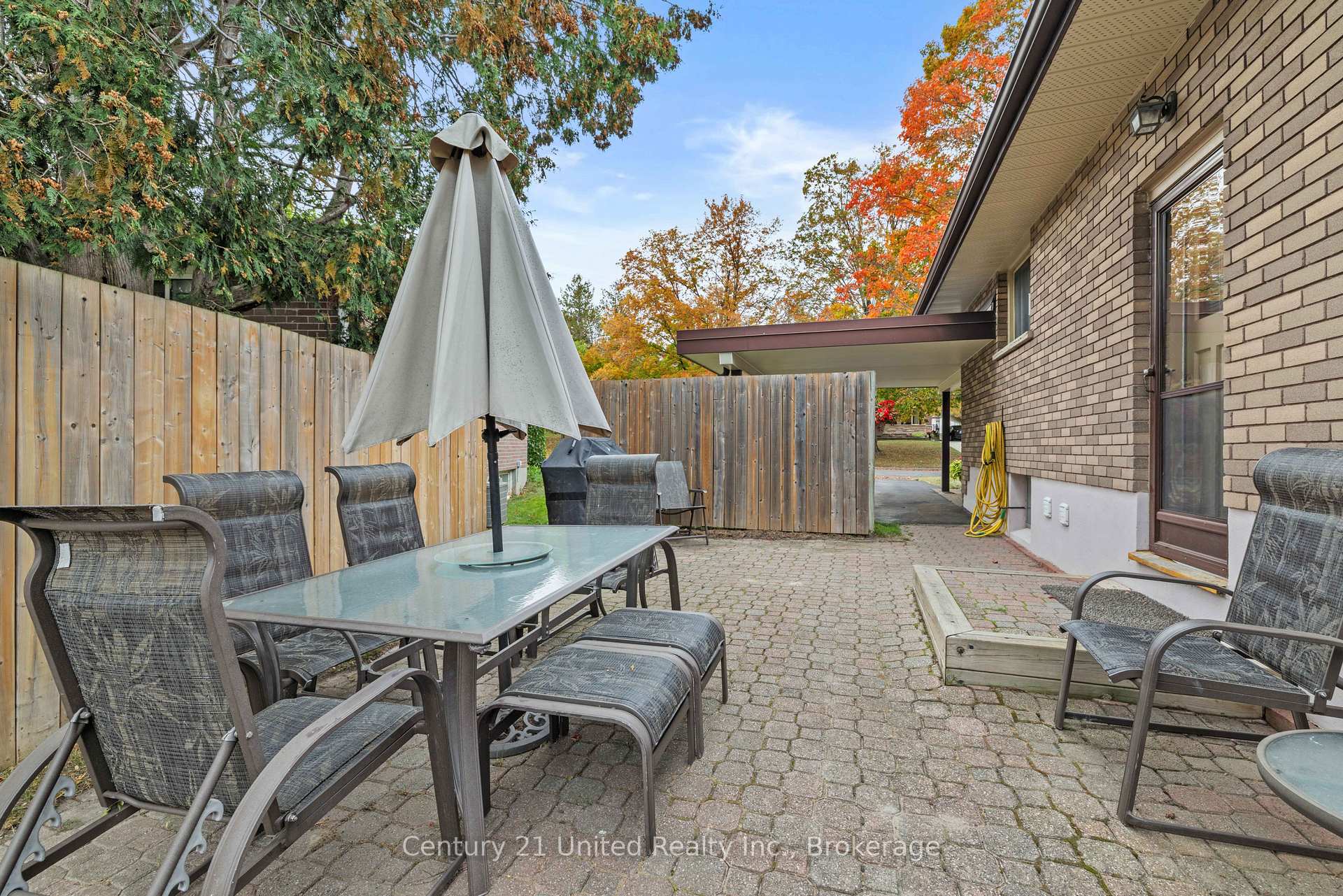 Photo 5 of 1175 Edmison Drive, Peterborough, Northcrest Ward 5 — HOMEH
