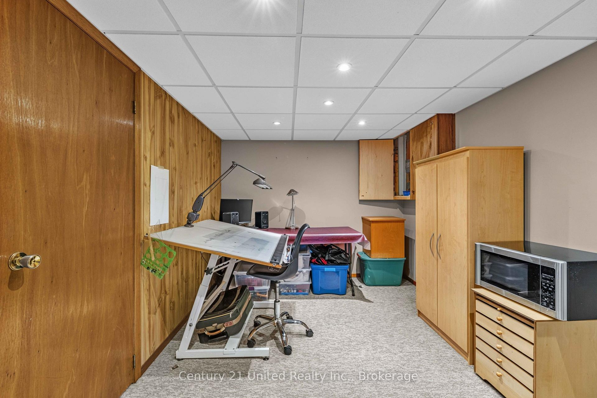 Photo 36 of 1175 Edmison Drive, Peterborough, Northcrest Ward 5 — HOMEH