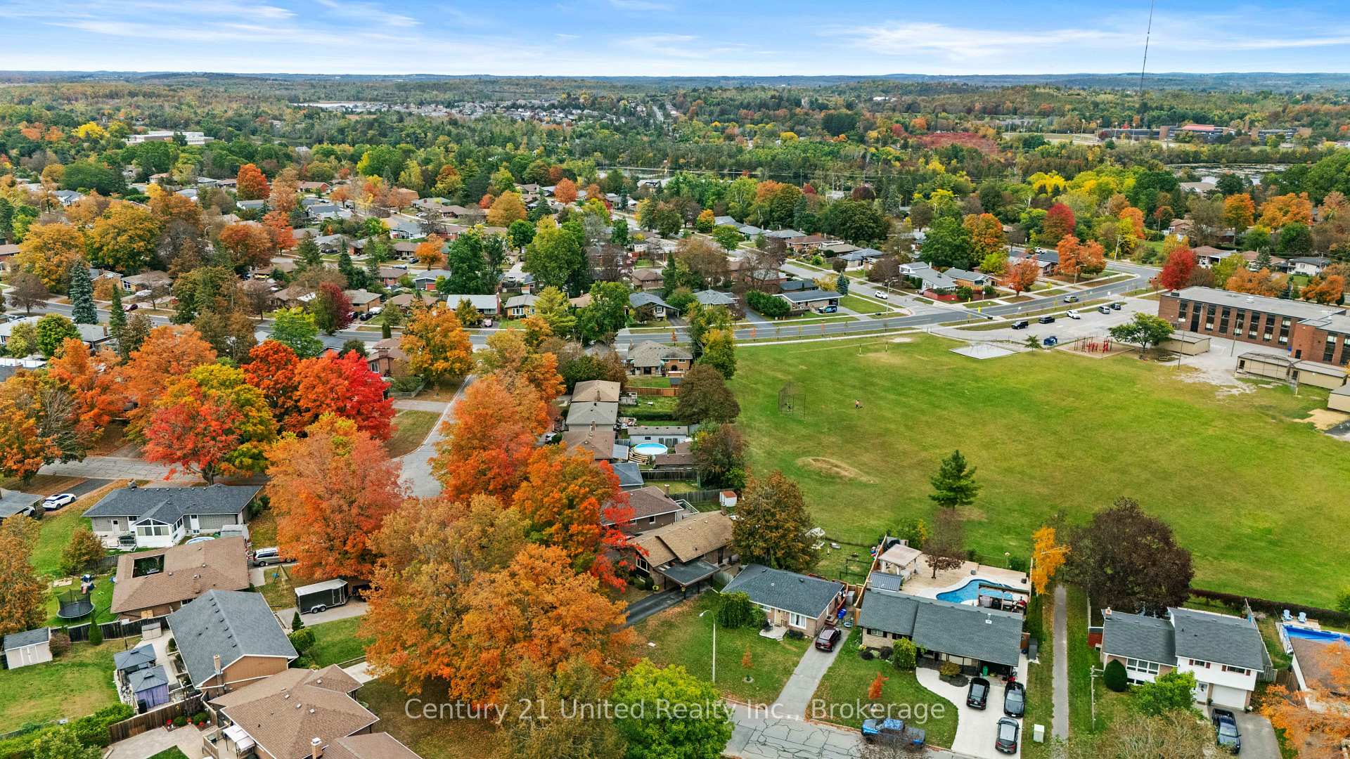 Photo 50 of 1175 Edmison Drive, Peterborough, Northcrest Ward 5 — HOMEH