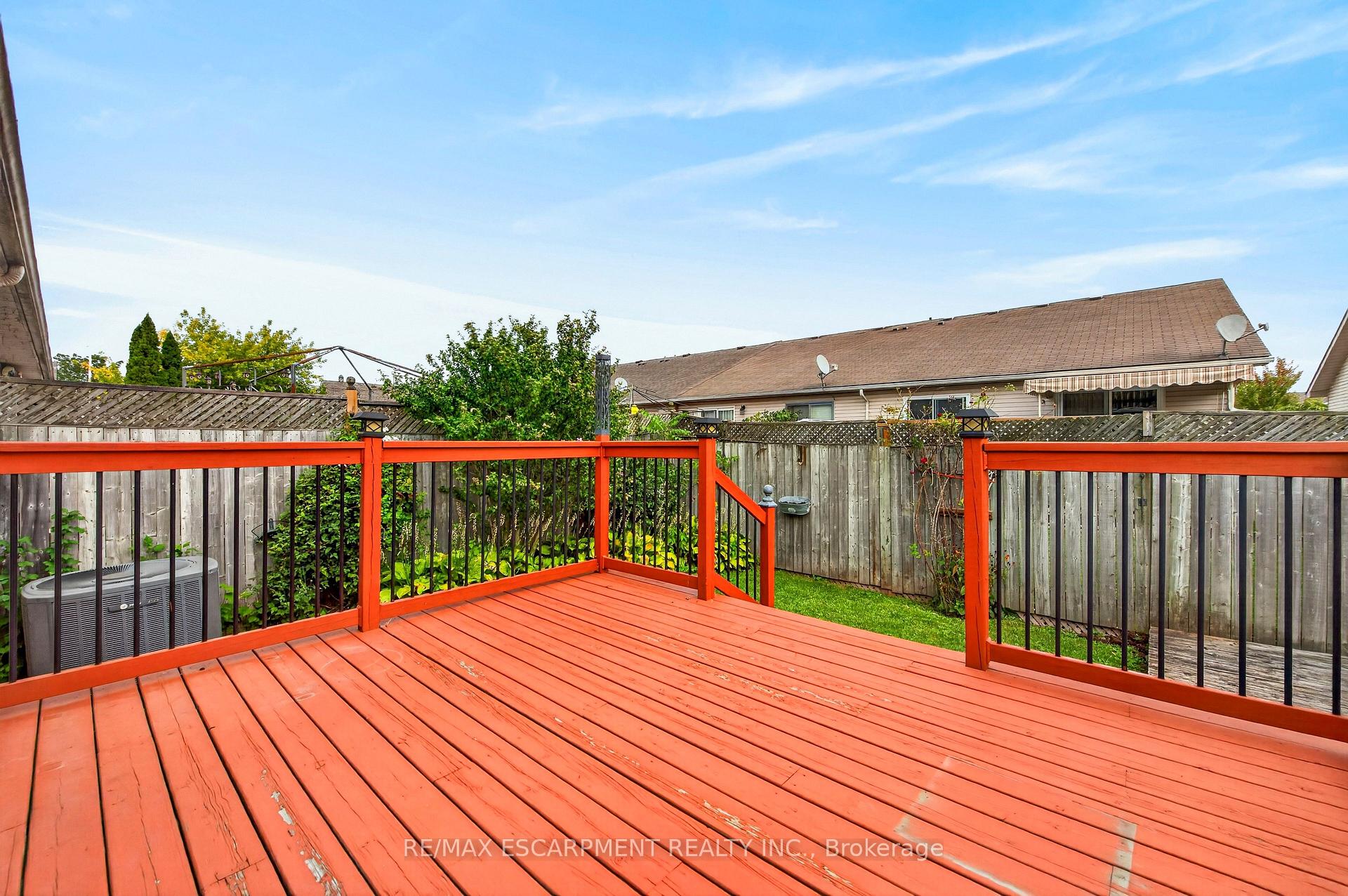 Photo 40 of 4459 Christopher Court, Lincoln, Beamsville — HOMEH