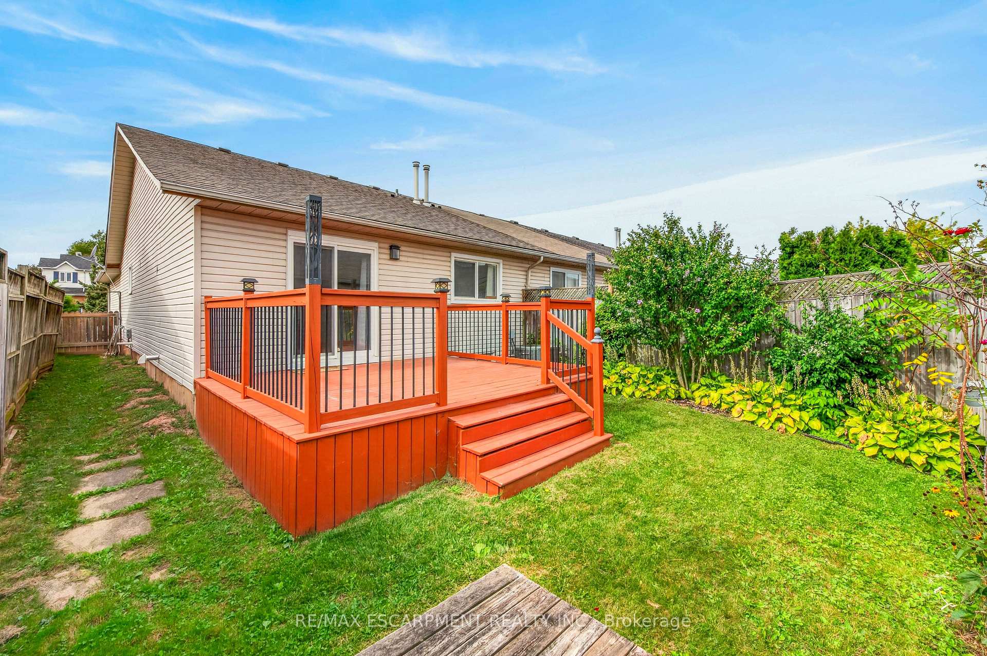 Photo 42 of 4459 Christopher Court, Lincoln, Beamsville — HOMEH