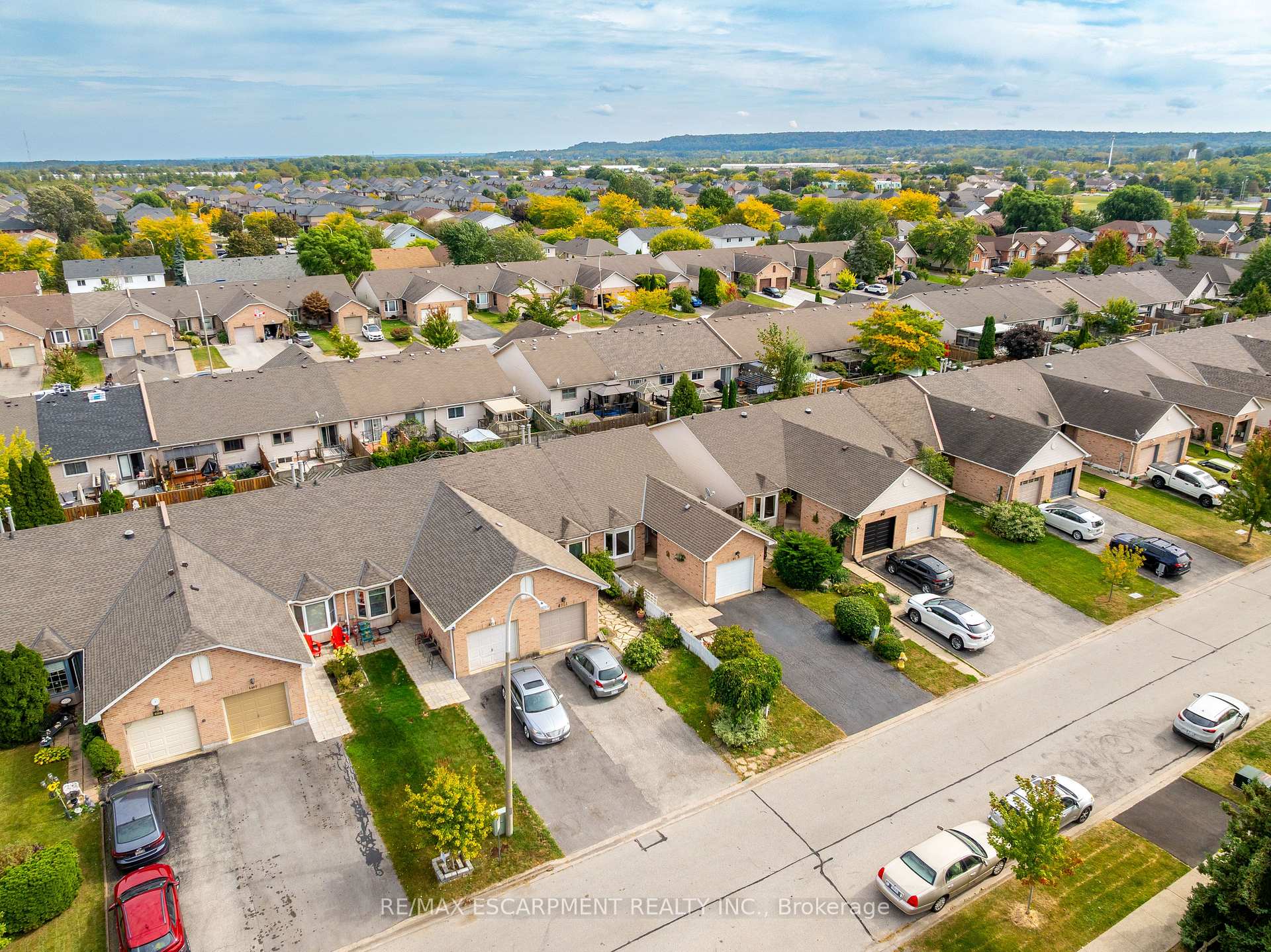 Photo 47 of 4459 Christopher Court, Lincoln, Beamsville — HOMEH