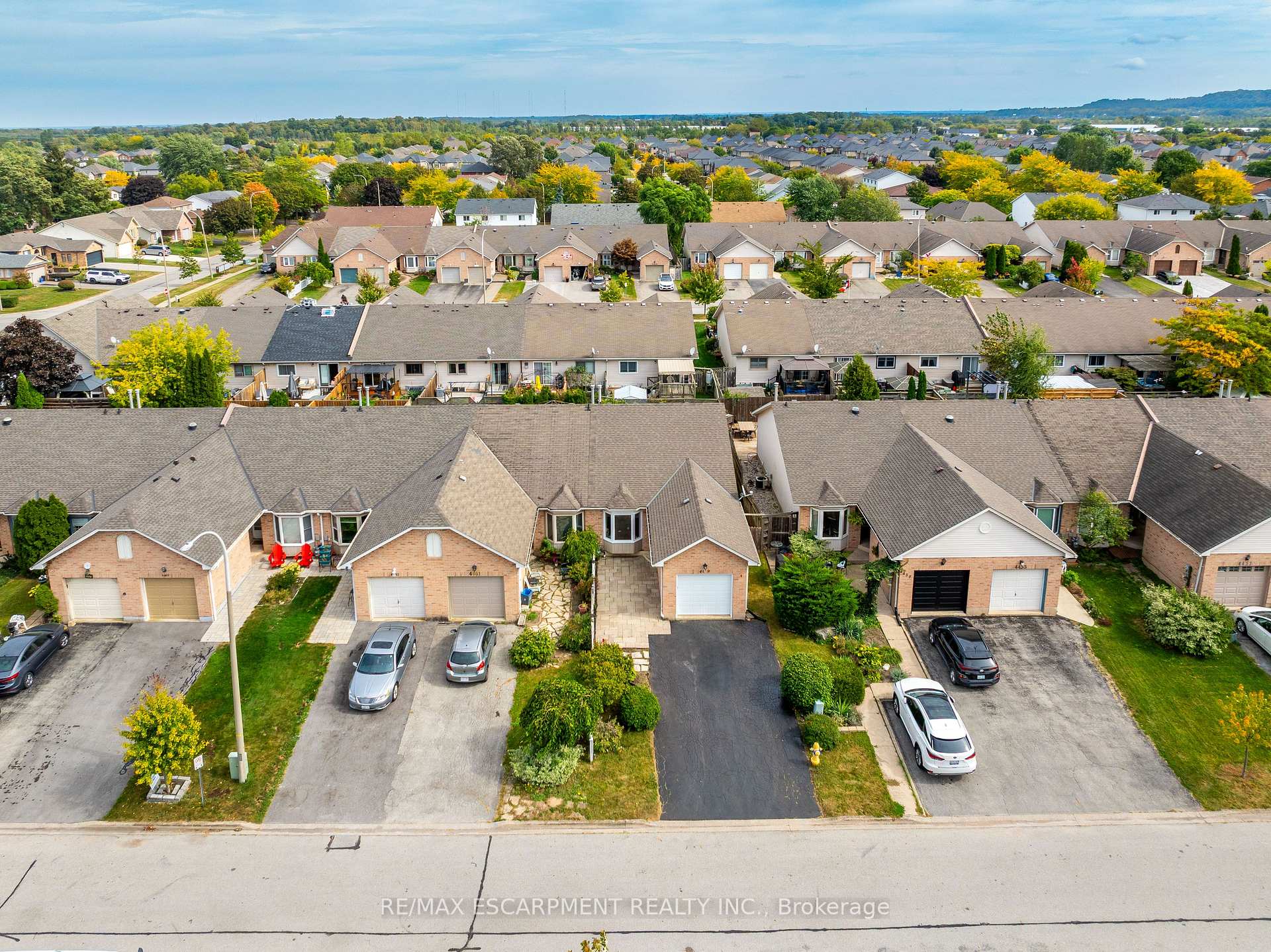 Photo 48 of 4459 Christopher Court, Lincoln, Beamsville — HOMEH