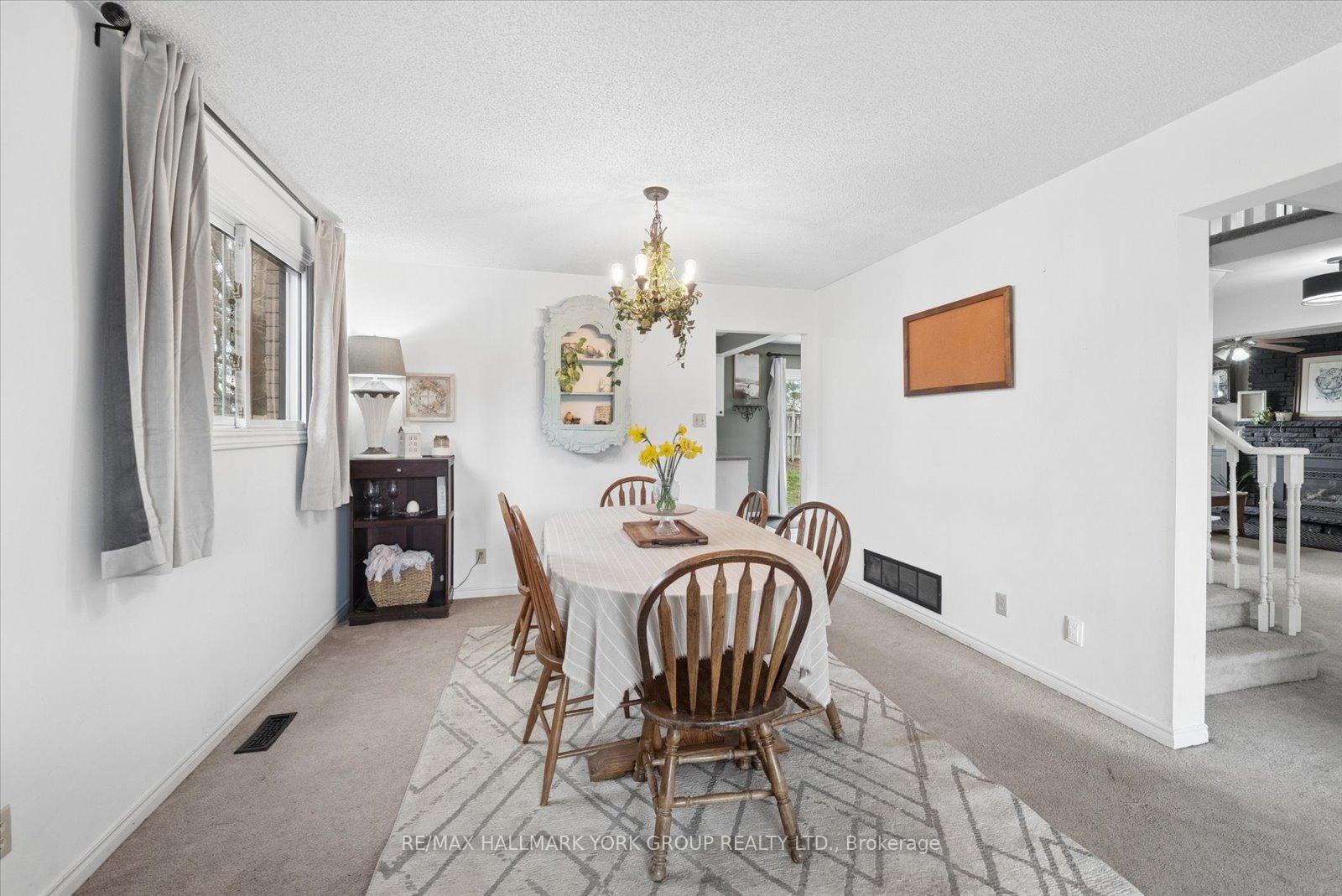 Photo 9 of 41 Laurentian Lane, Orillia — HOMEH