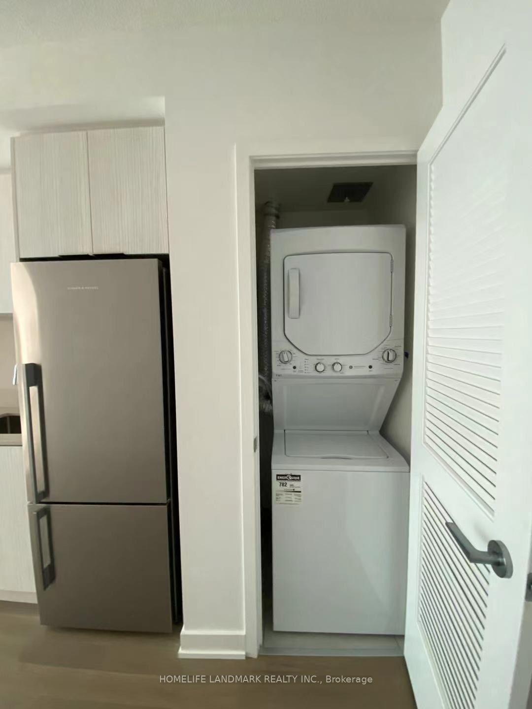 Photo 4 of Unit 209, 25 Richmond Street E, Toronto, Church-Yonge Corridor — HOMEH