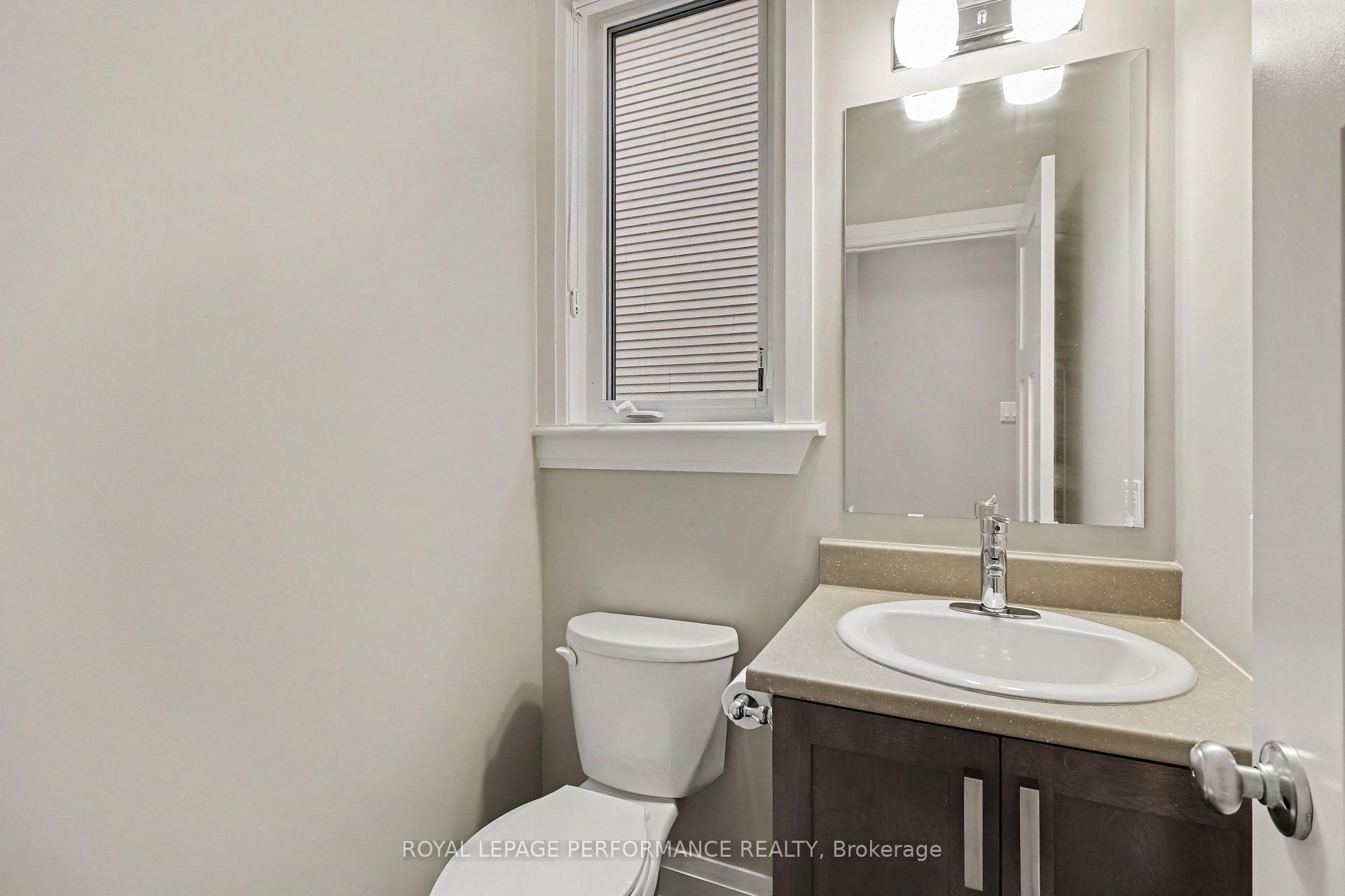 Photo 13 of 208 Butterfly Walk, Ottawa, Mer Bleue/Bradley Estates/Anderson Park — HOMEH