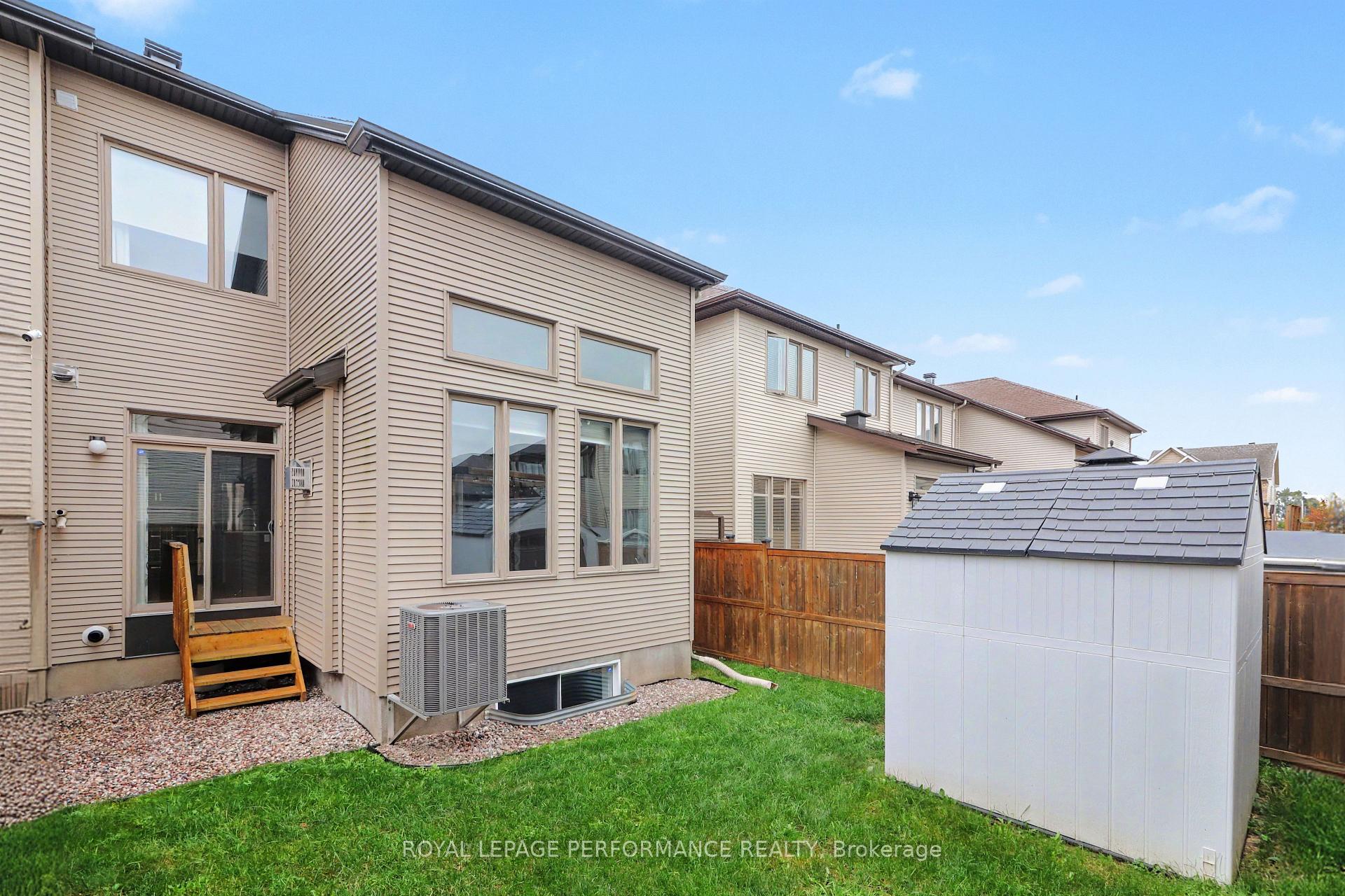 Photo 26 of 208 Butterfly Walk, Ottawa, Mer Bleue/Bradley Estates/Anderson Park — HOMEH