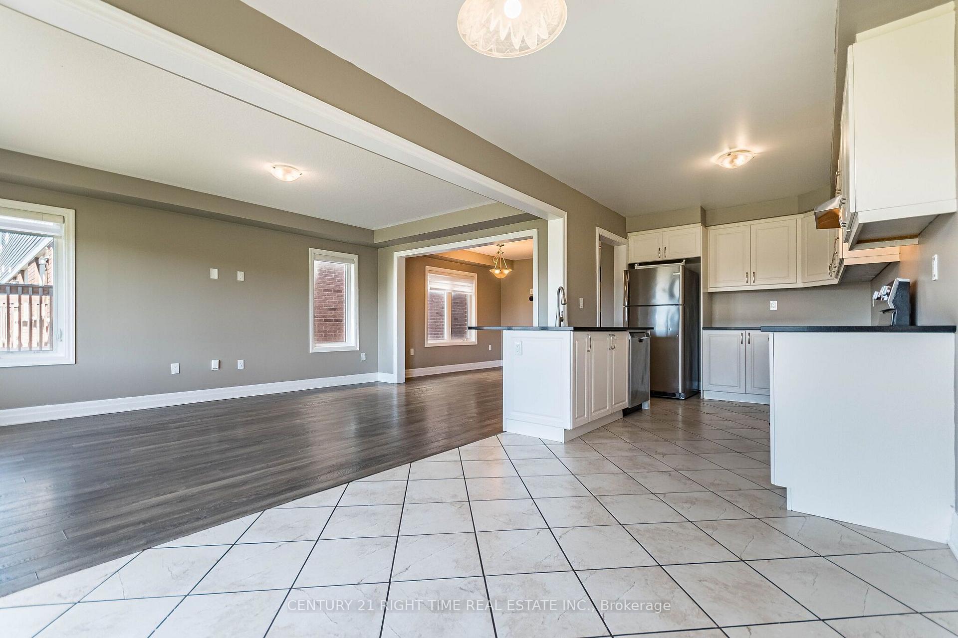 Photo 15 of 142 Watermill Street, Kitchener, Doon South — HOMEH
