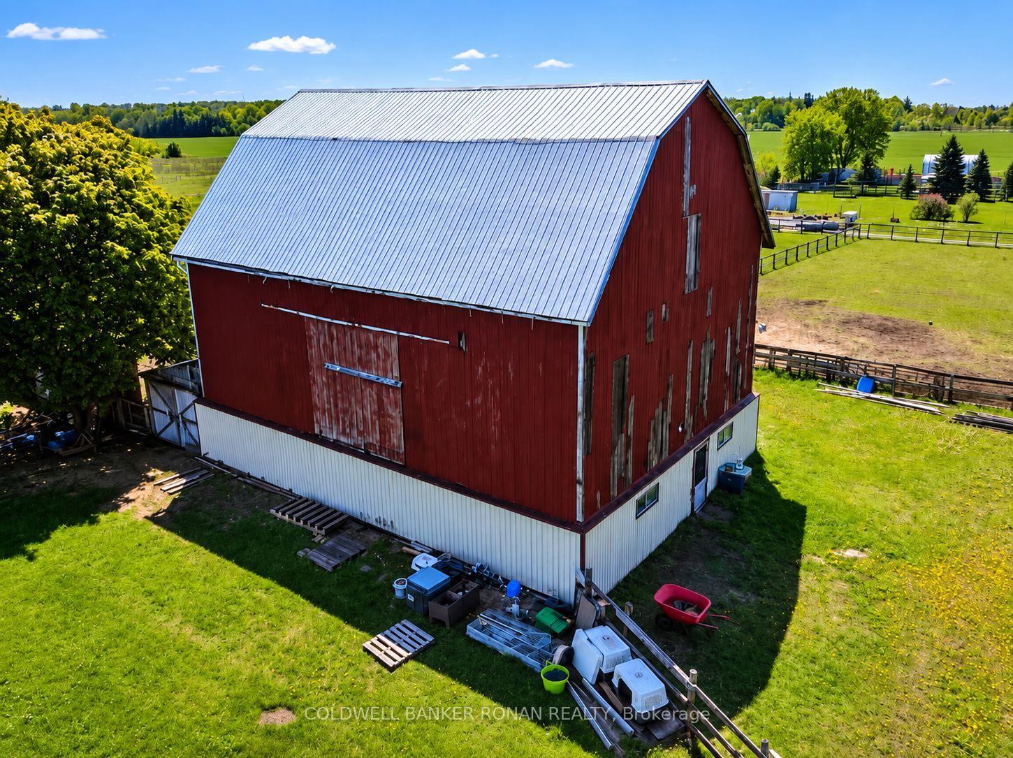 Photo 6 of 6703 Pine Plains Road E, Adjala-Tosorontio, Rural Adjala-Tosorontio — HOMEH