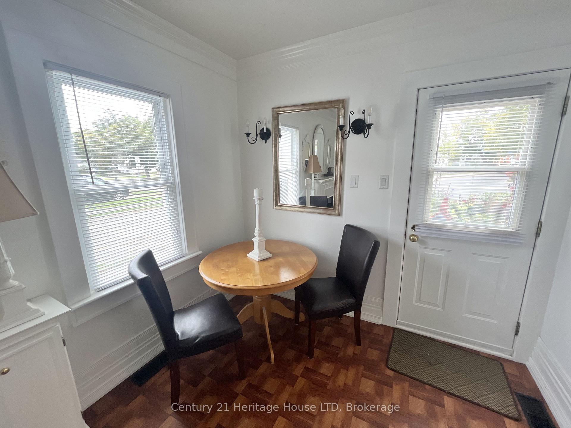 Photo 9 of 84 Rykert Street, St. Catharines, Western Hill — HOMEH