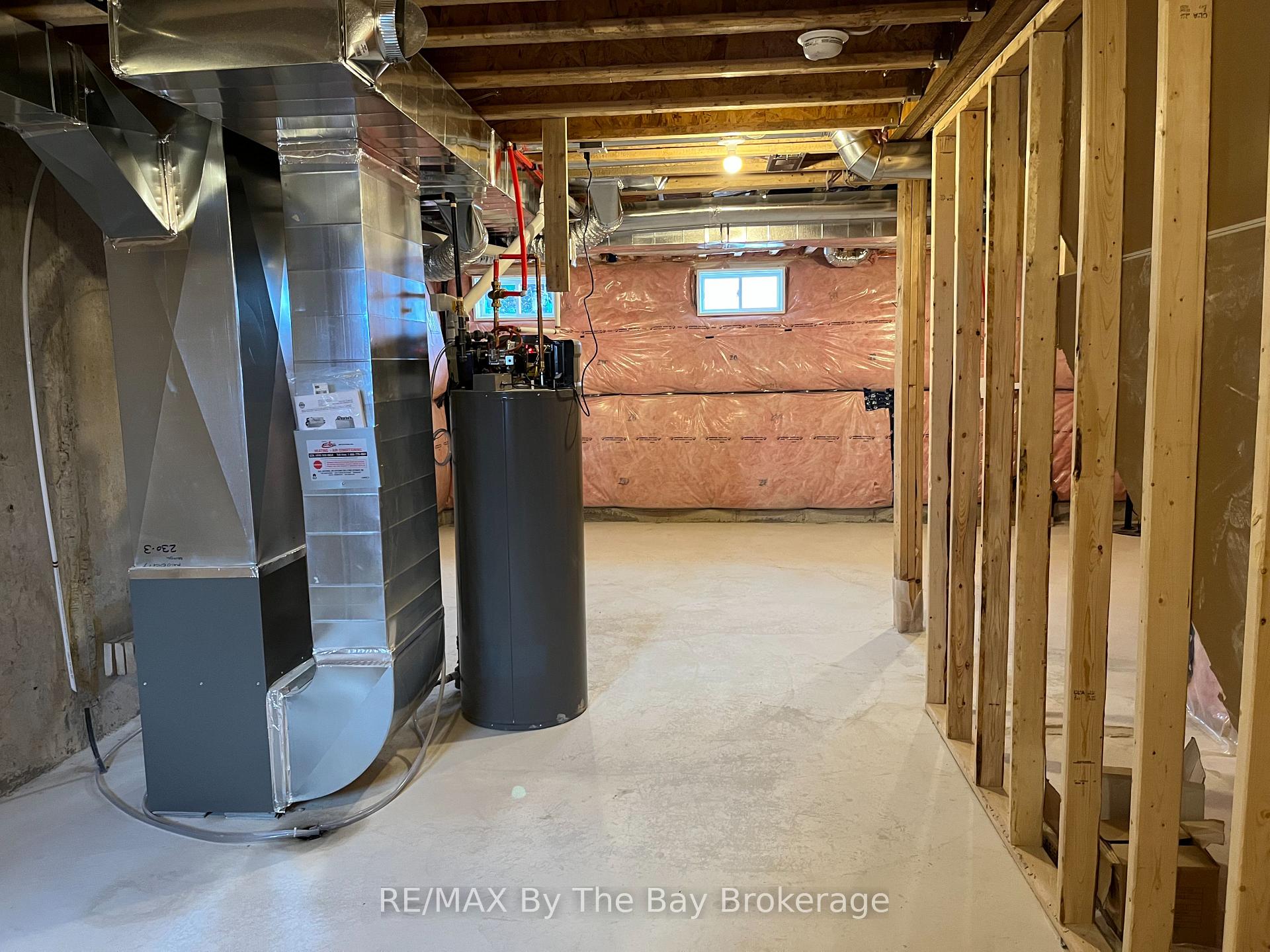 Photo 23 of 17 Carriage Lane, Wasaga Beach — HOMEH
