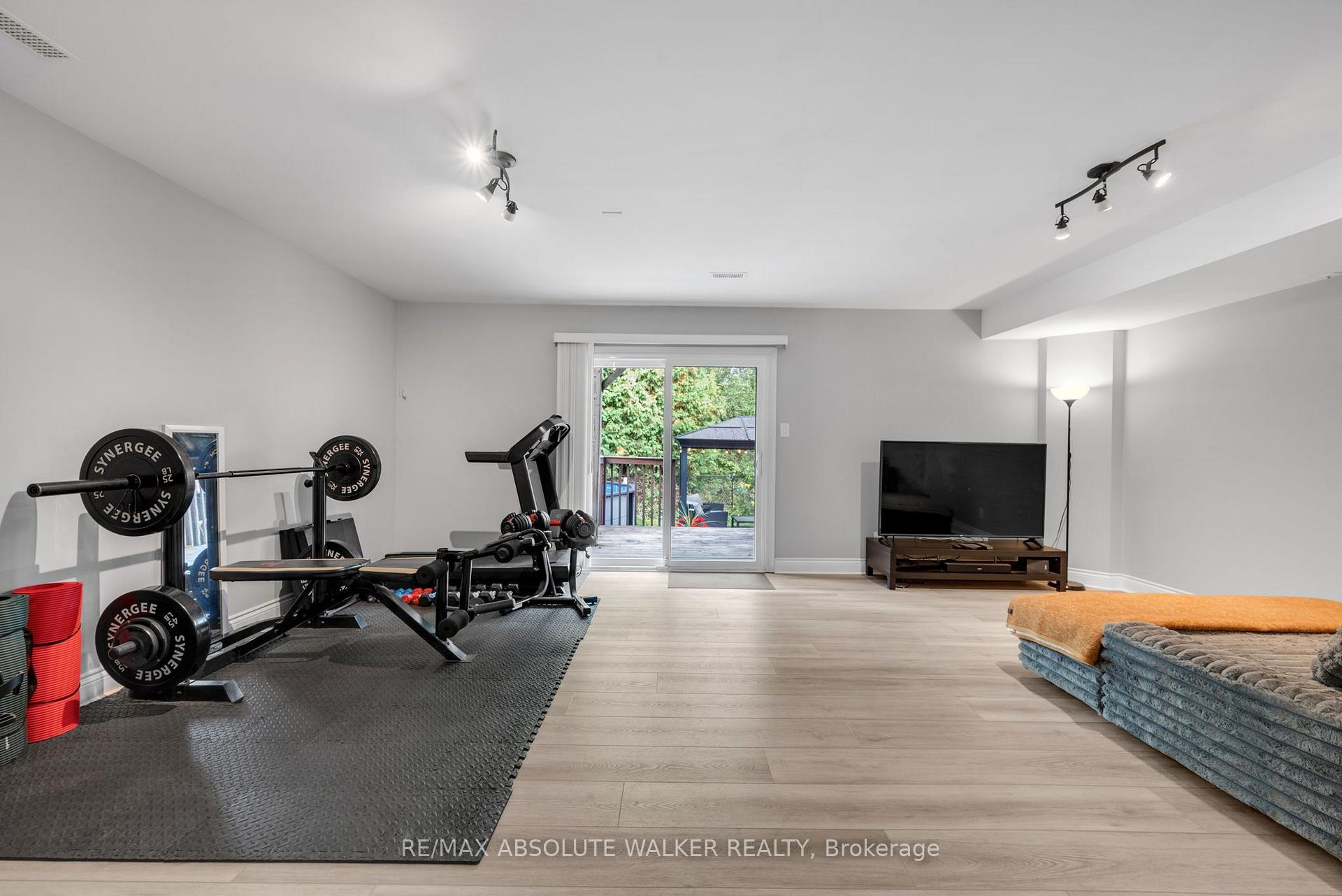 Photo 27 of 54 Castle Glen Crescent, Ottawa, Kanata - Glencairn/Hazeldean — HOMEH
