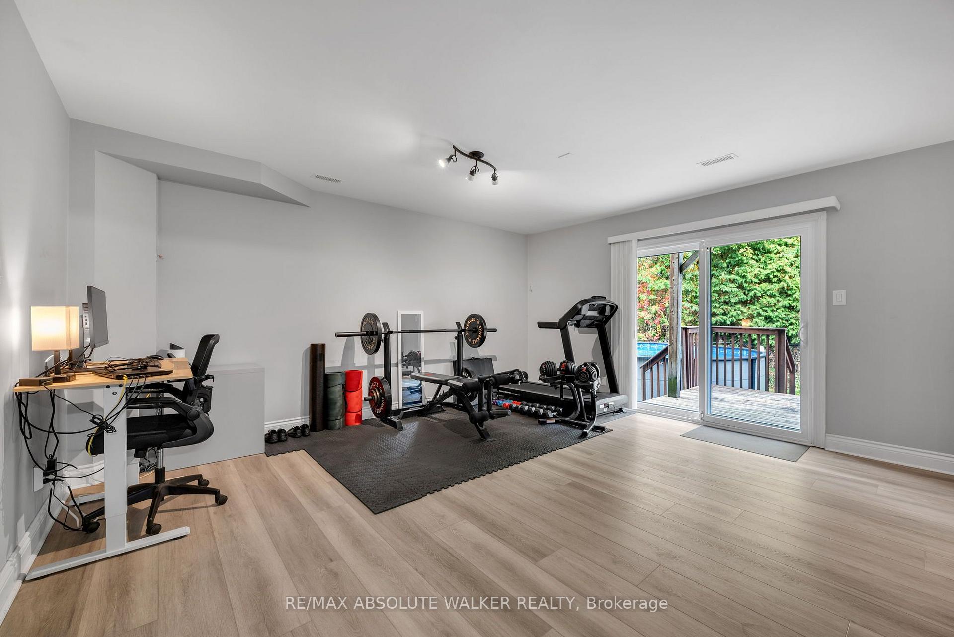 Photo 29 of 54 Castle Glen Crescent, Ottawa, Kanata - Glencairn/Hazeldean — HOMEH