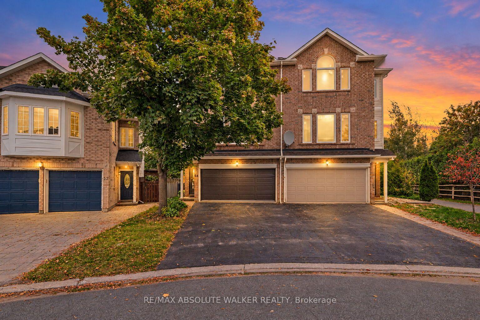 Photo 37 of 54 Castle Glen Crescent, Ottawa, Kanata - Glencairn/Hazeldean — HOMEH
