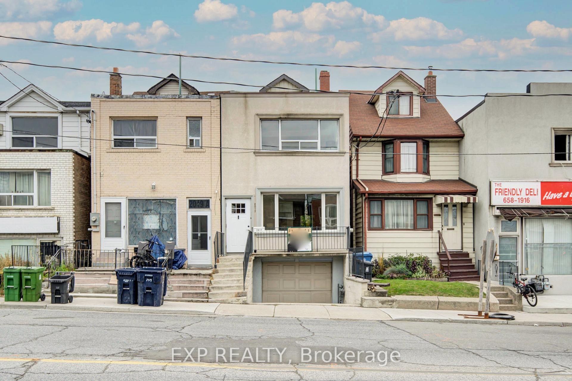 Photo of 2017 Dufferin Street