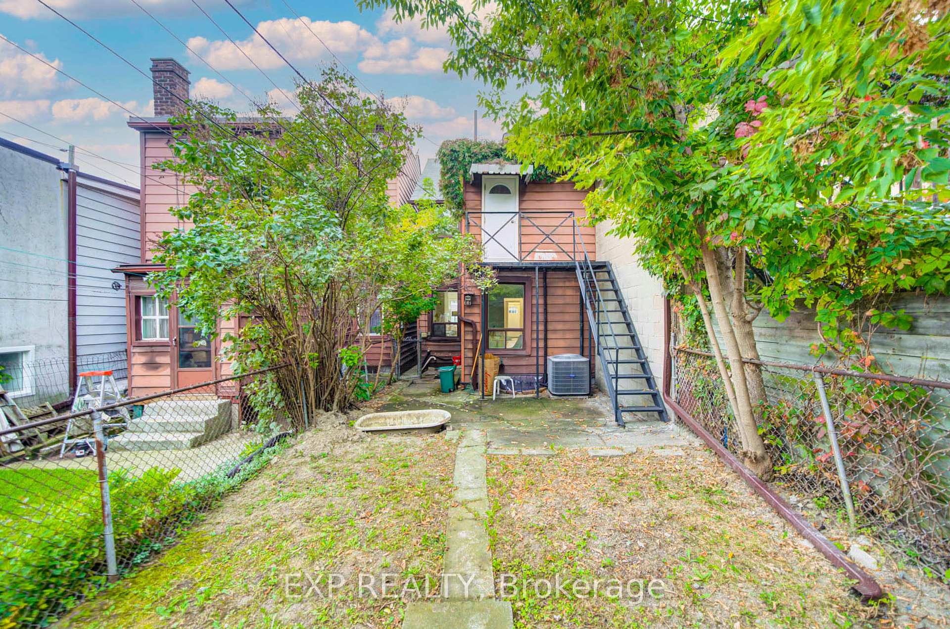 Photo 37 of 2017 Dufferin Street, Toronto, Oakwood Village — HOMEH