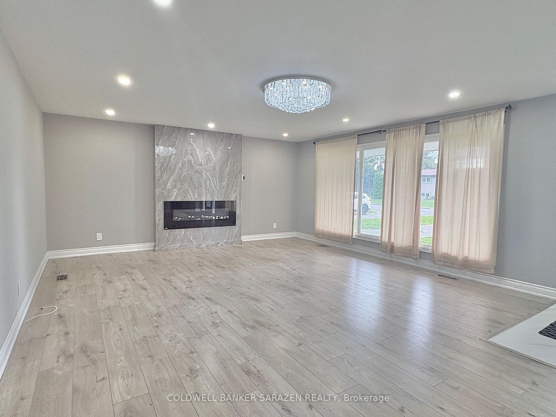Photo 6 of 1160 Deer Park Road, Ottawa, City View/Skyline/Fisher Heights/Parkwood Hills — HOMEH