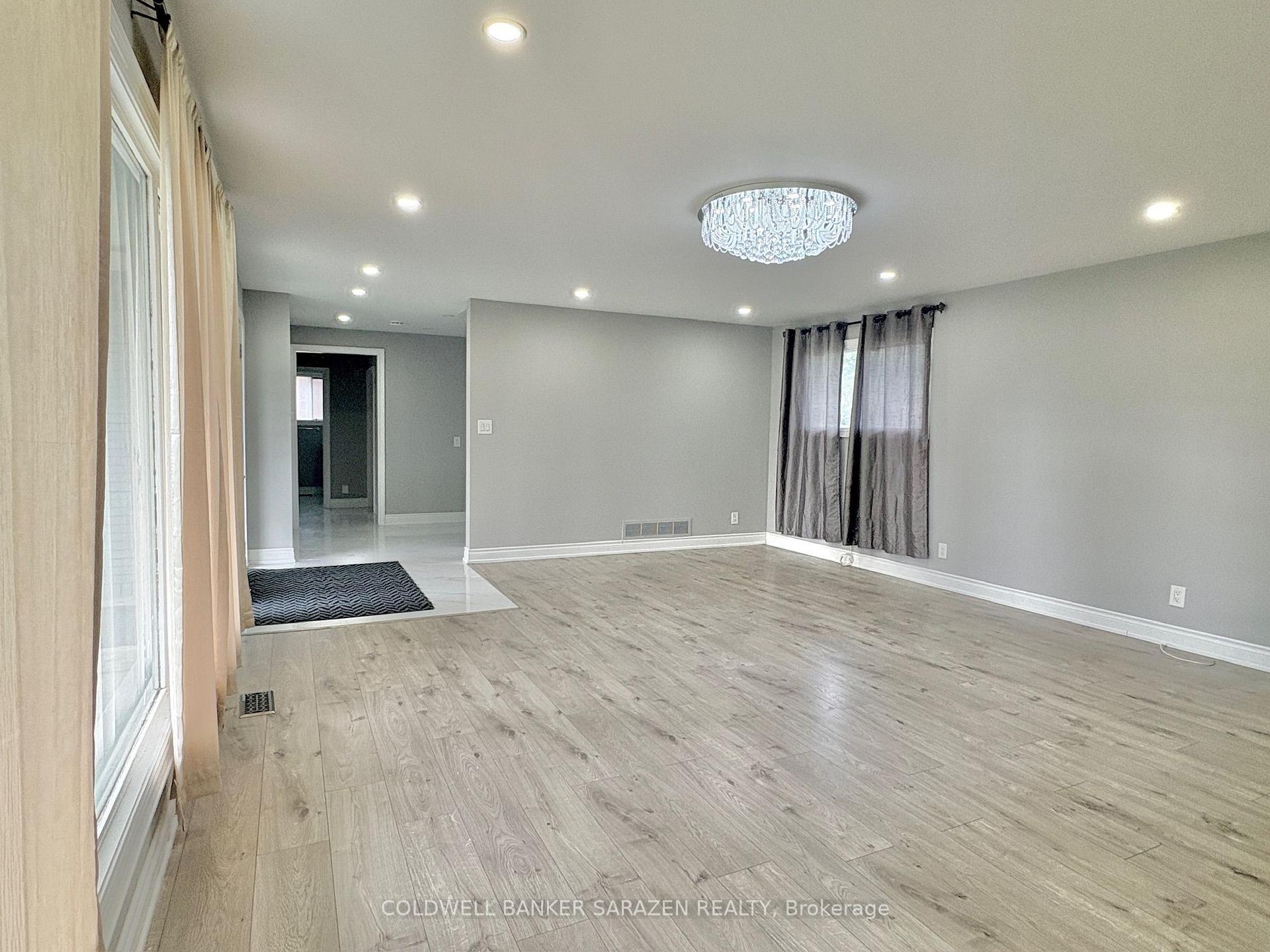 Photo 8 of 1160 Deer Park Road, Ottawa, City View/Skyline/Fisher Heights/Parkwood Hills — HOMEH