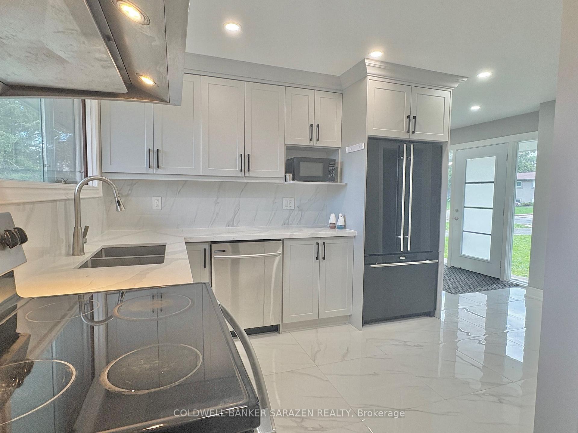 Photo 11 of 1160 Deer Park Road, Ottawa, City View/Skyline/Fisher Heights/Parkwood Hills — HOMEH