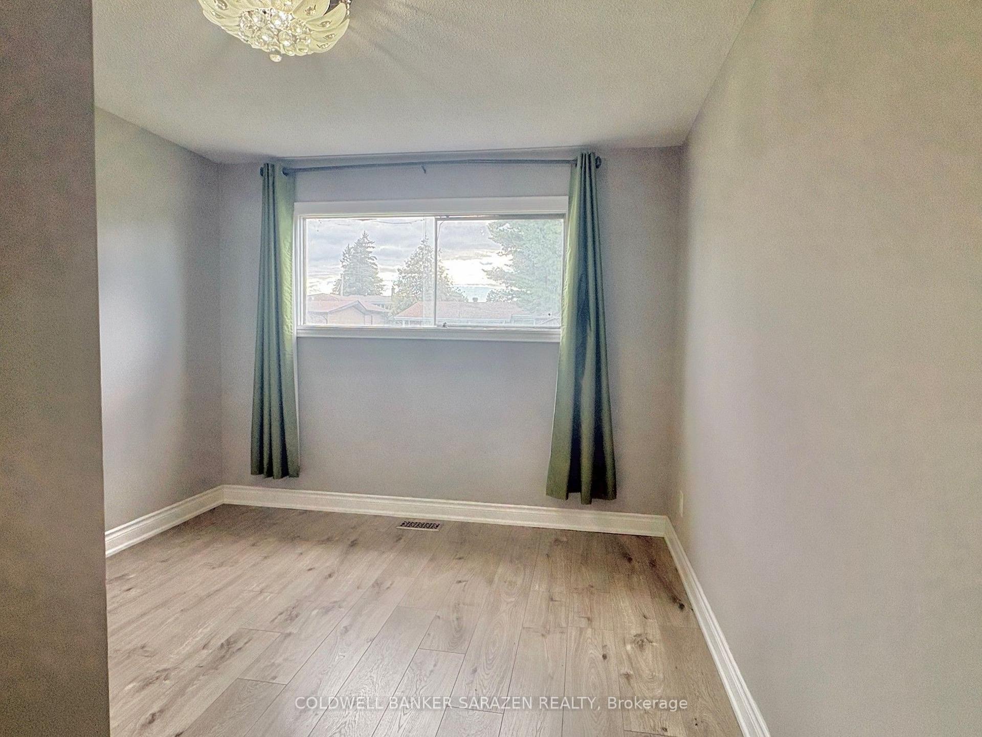 Photo 14 of 1160 Deer Park Road, Ottawa, City View/Skyline/Fisher Heights/Parkwood Hills — HOMEH