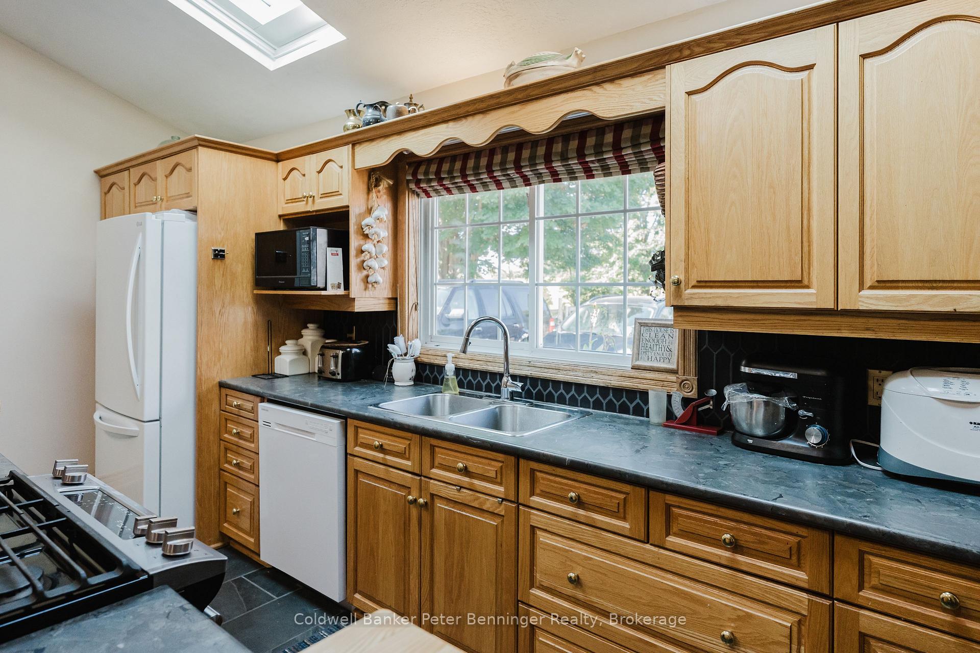 Photo 10 of 133889 Allan Park Road, West Grey — HOMEH