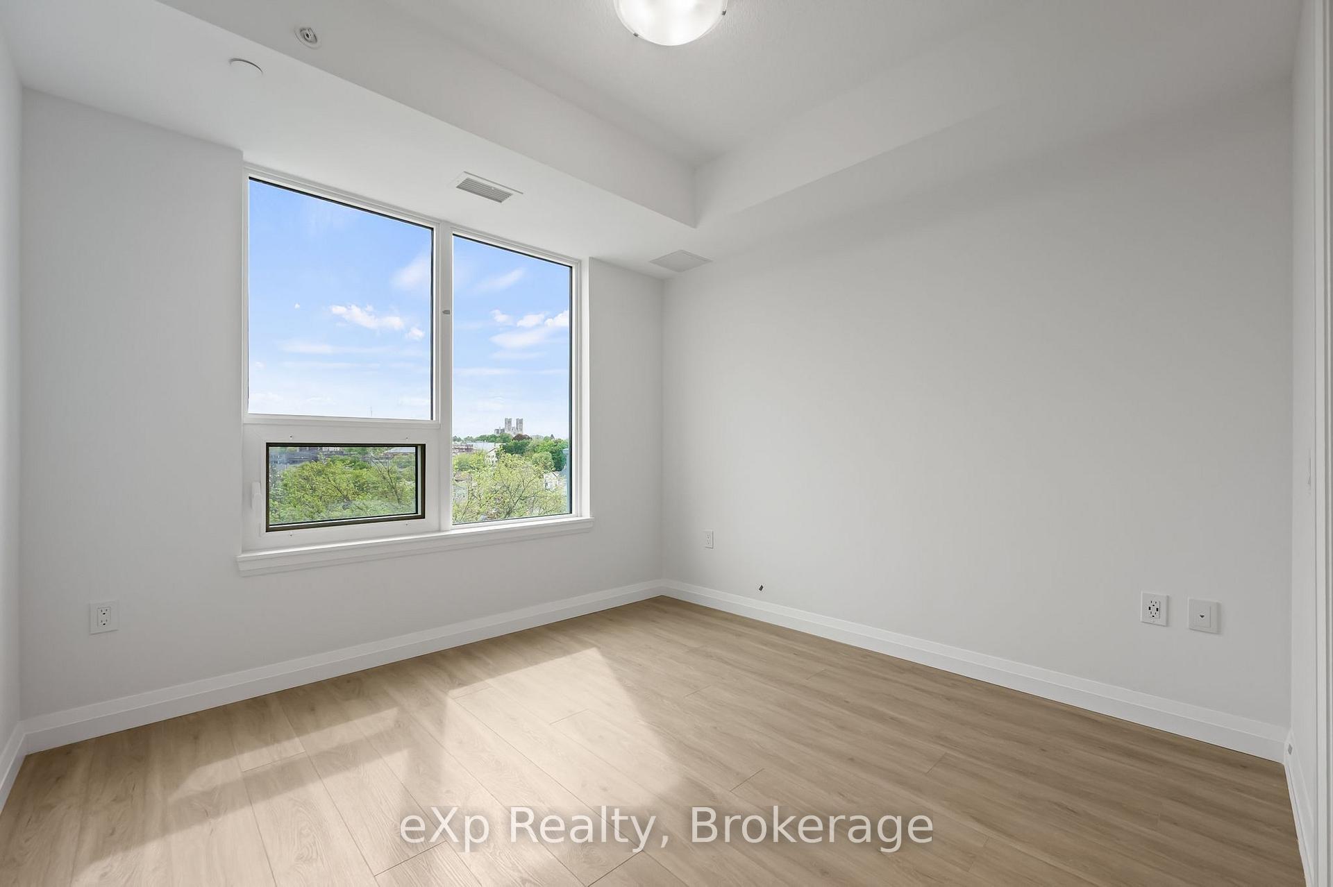 Photo 6 of Unit 606, 93 Arthur Street S, Guelph, Downtown — HOMEH