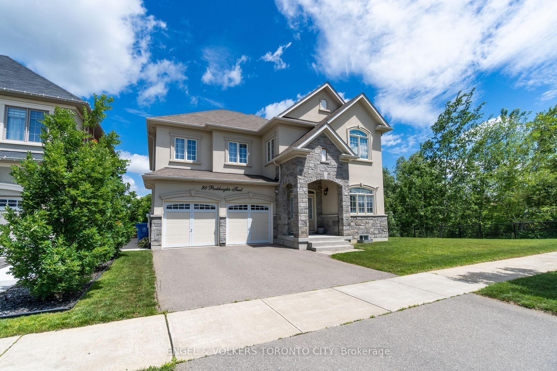 Photo 3 of 20 Parkheights Trail, King, Nobleton — HOMEH