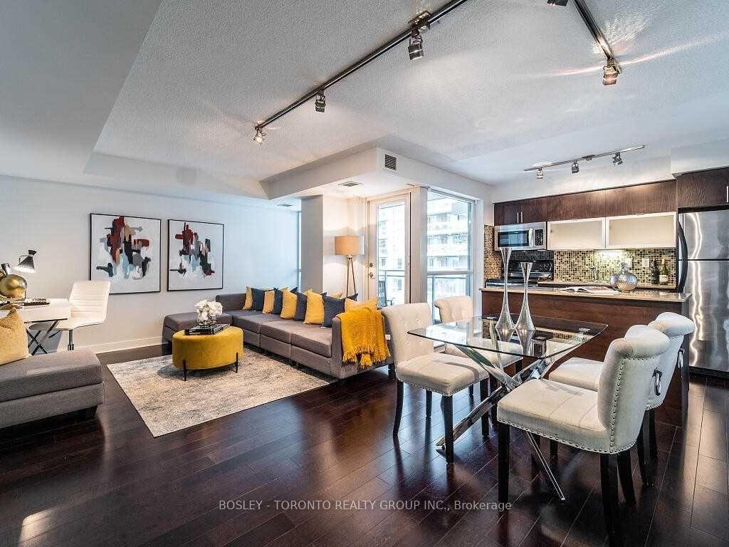 Photo 3 of Unit 1002, 80 Western Battery Road, Toronto, Niagara — HOMEH