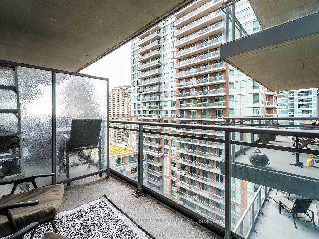 Photo 16 of Unit 1002, 80 Western Battery Road, Toronto, Niagara — HOMEH