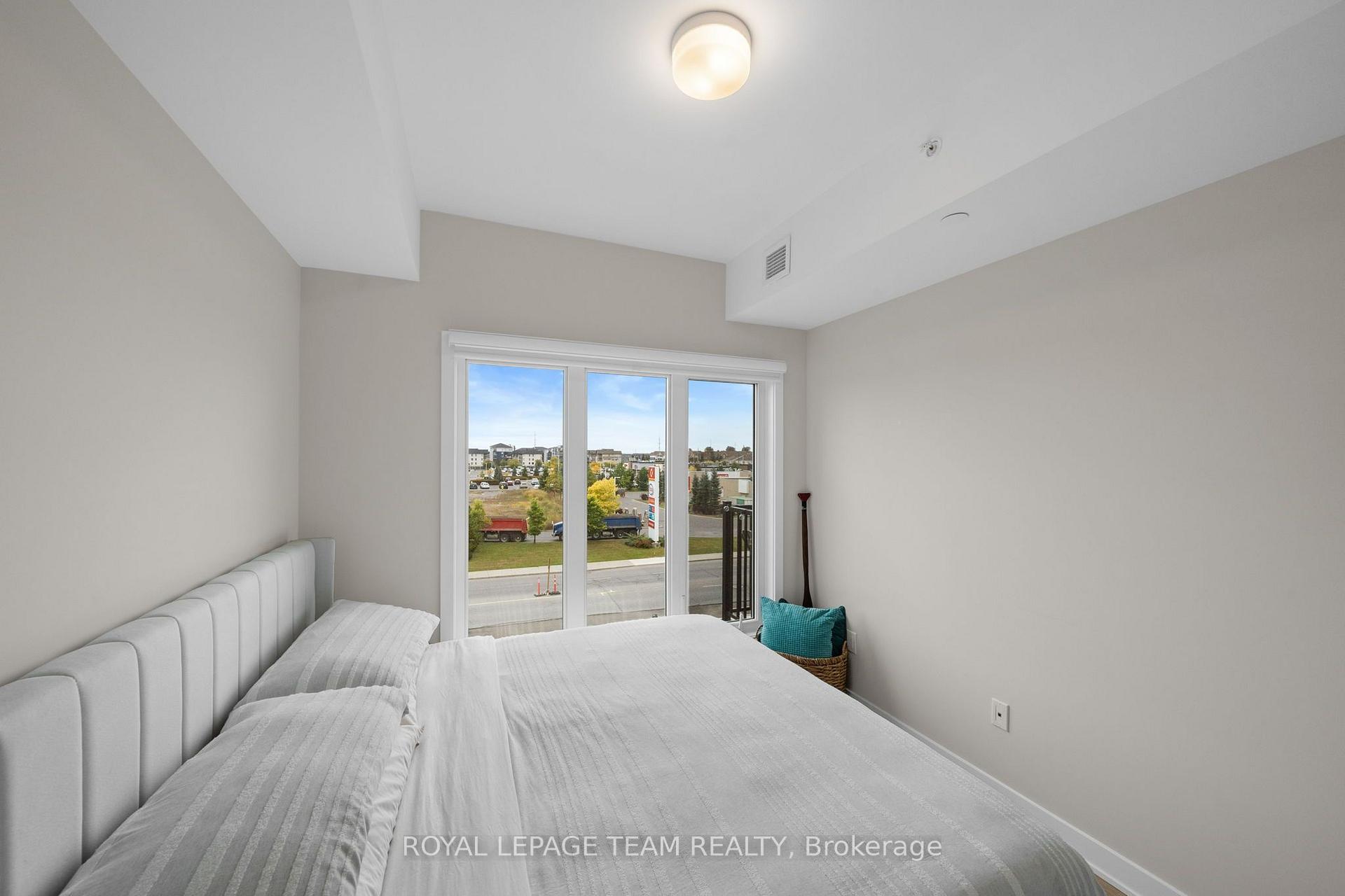 Photo 17 of Unit 311, 3600 Brian Coburn Boulevard, Ottawa, Avalon West — HOMEH